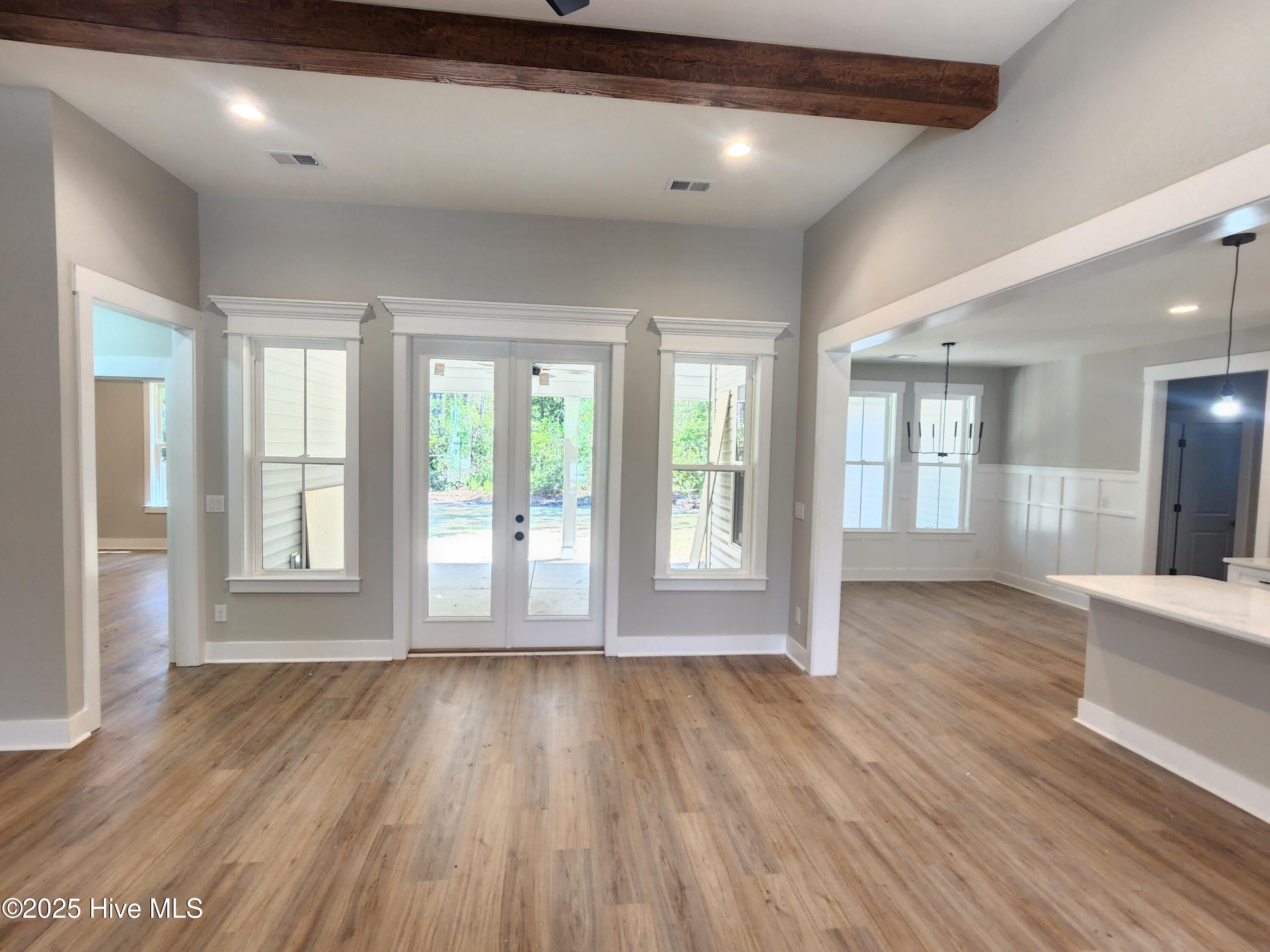 188 Bayyard Court Property Photo 13