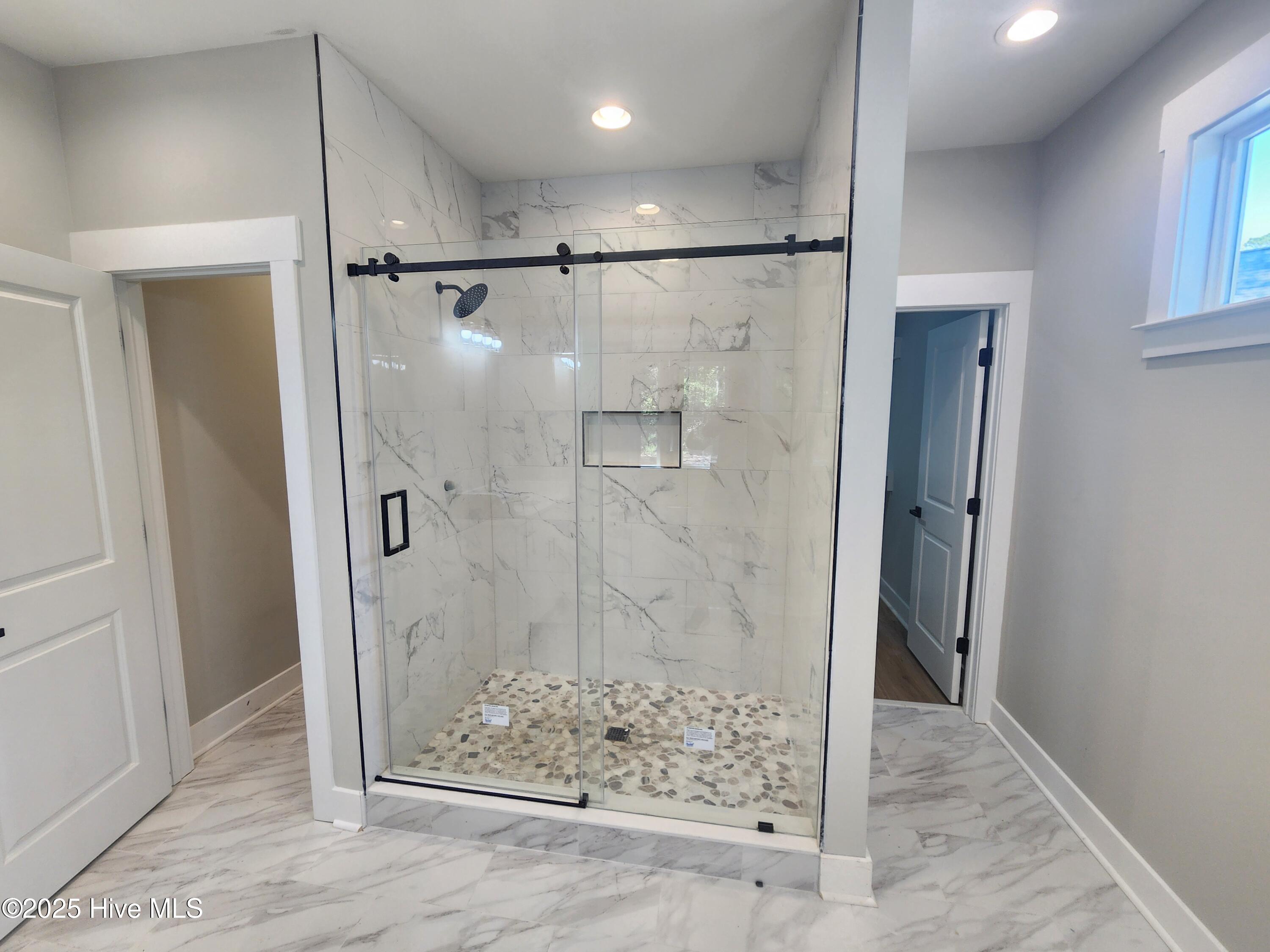 188 Bayyard Court Property Photo 26