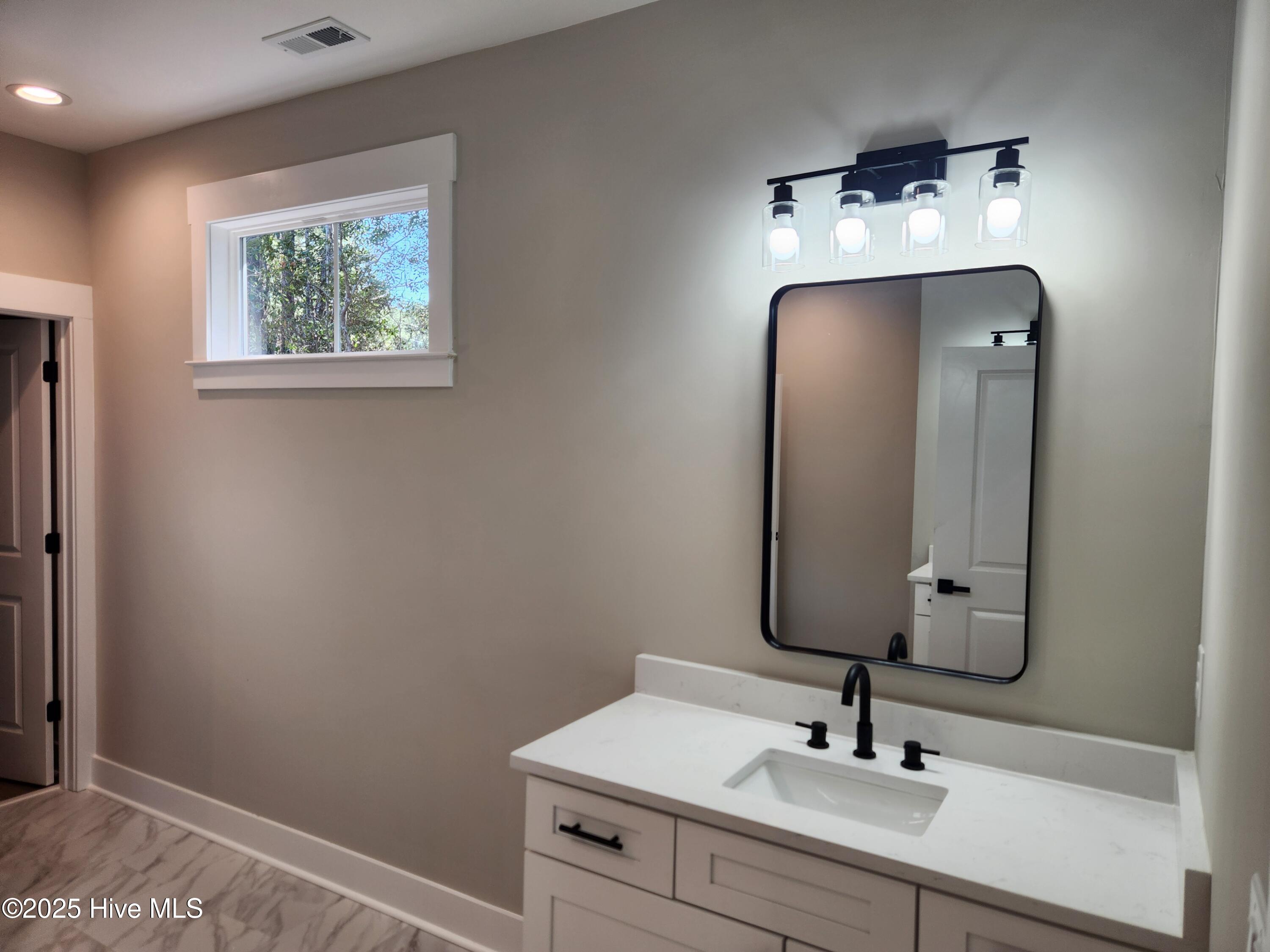 188 Bayyard Court Property Photo 28
