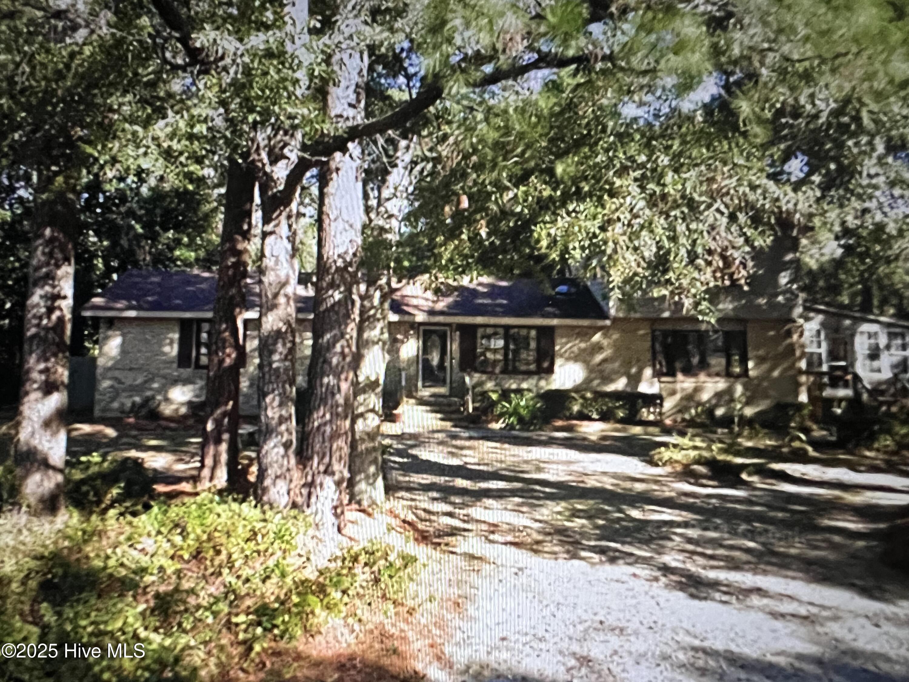 809 Seabreeze Road Property Photo
