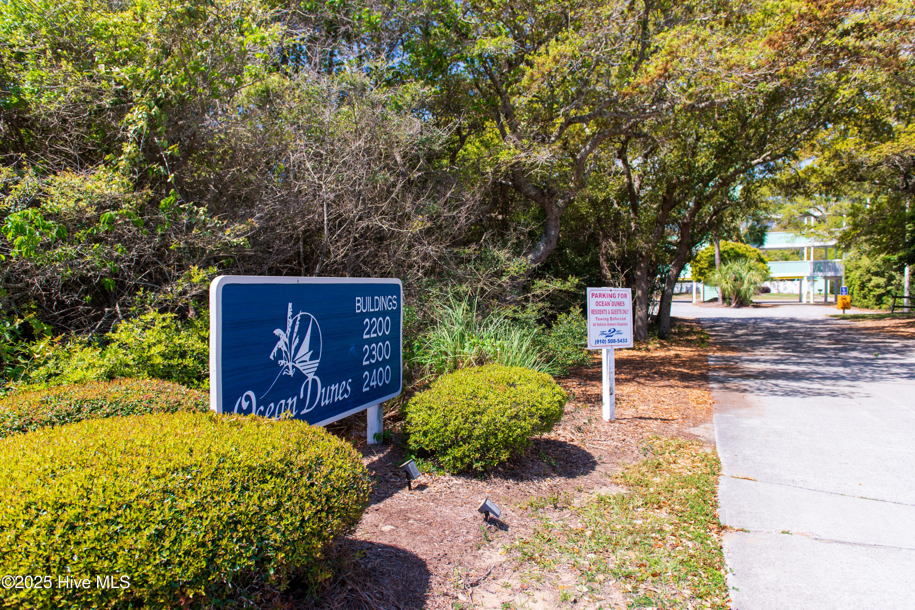 2301 Surfrider Circle 2301b Property Photo 5
