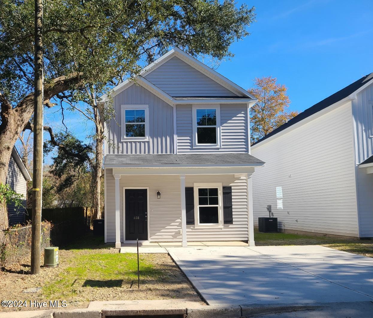 468 Maides Avenue Property Photo