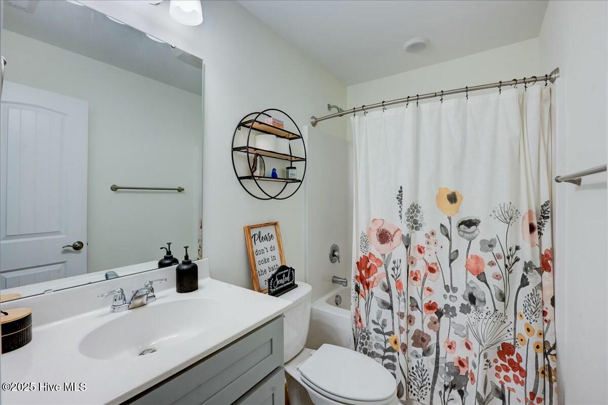 175 Oakley Drive Property Photo 32