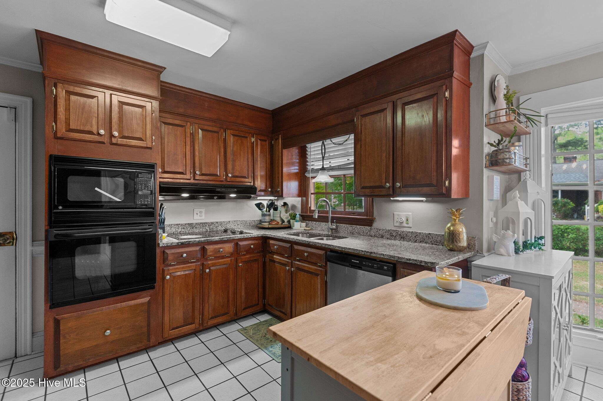 307 Anderson Drive Property Photo 18