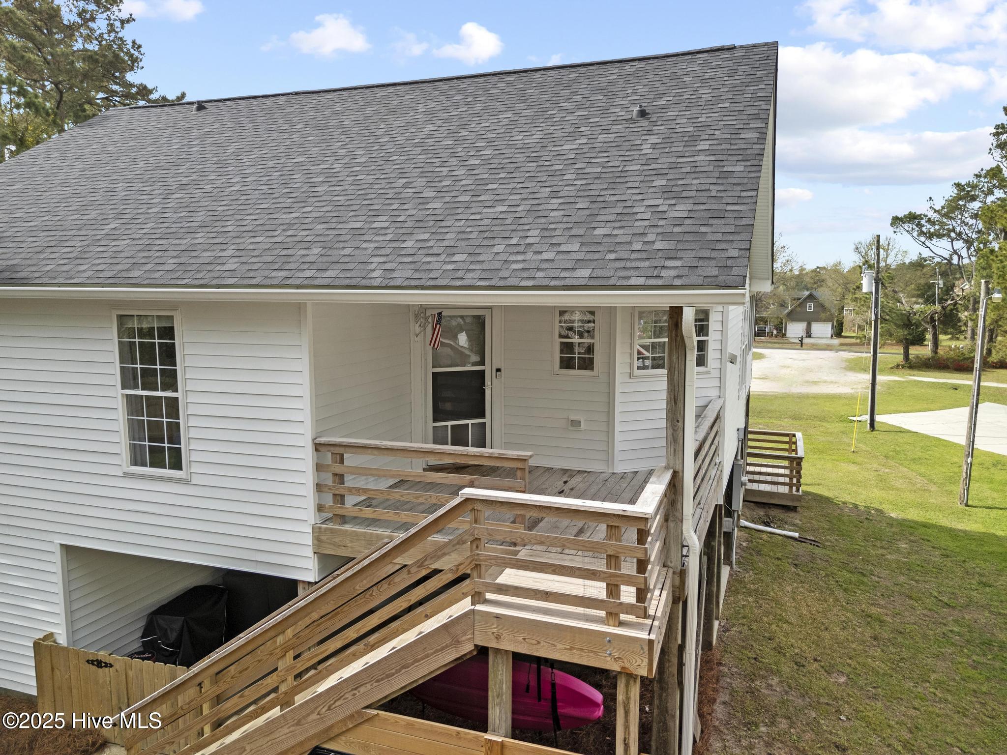 100 Barnacle Circle Property Photo 3