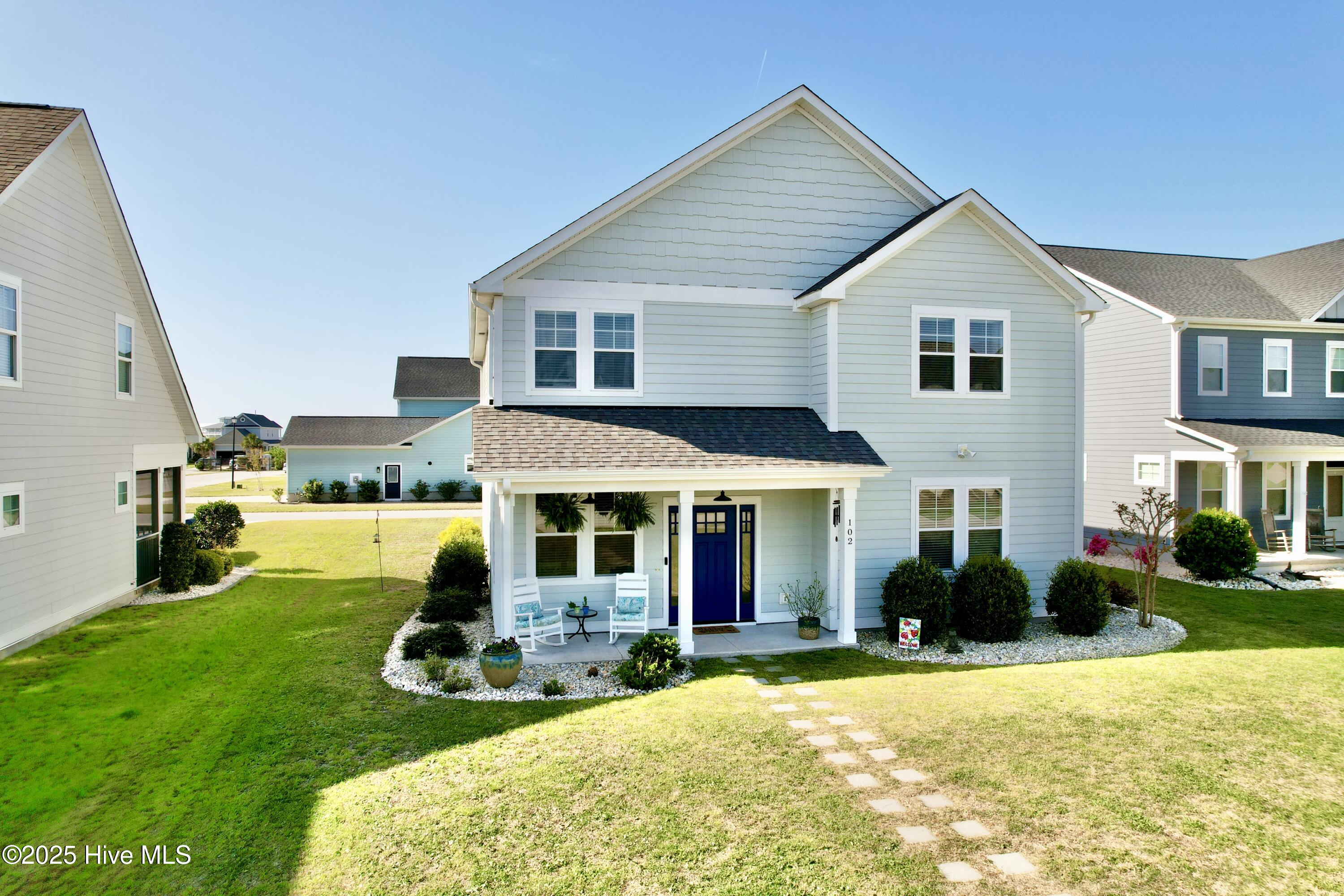 102 Bogue Harbor Court Property Photo