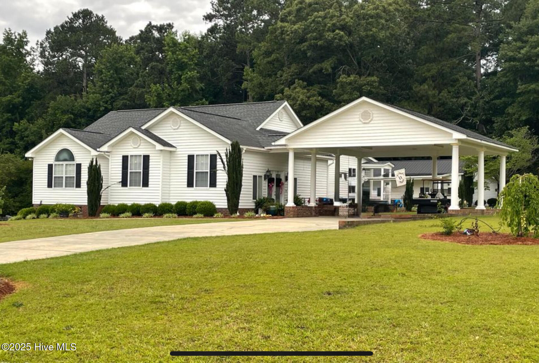 Benson Elementary School Real Estate Listings Main Image