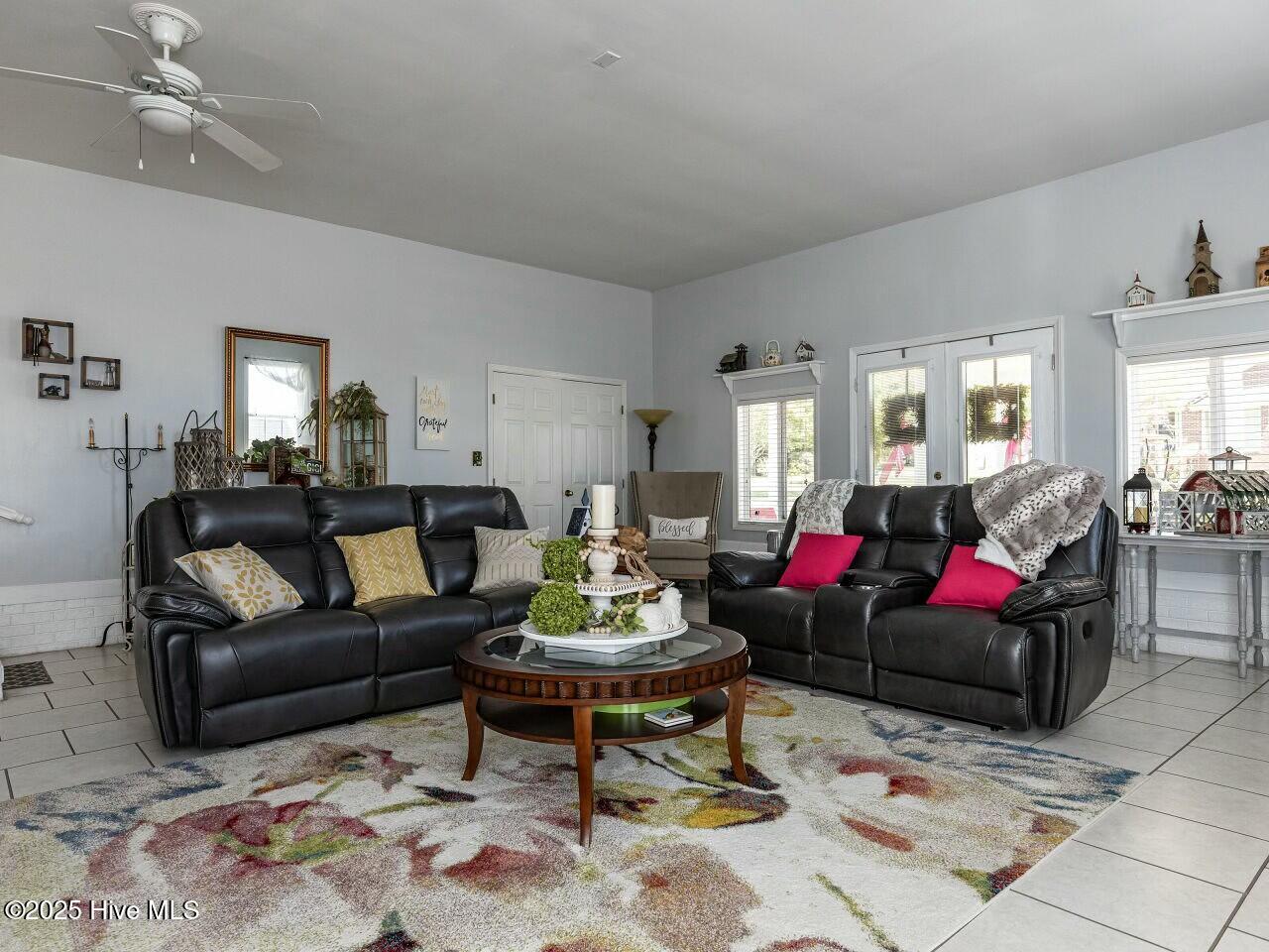 132 Crystal Place Property Photo 19
