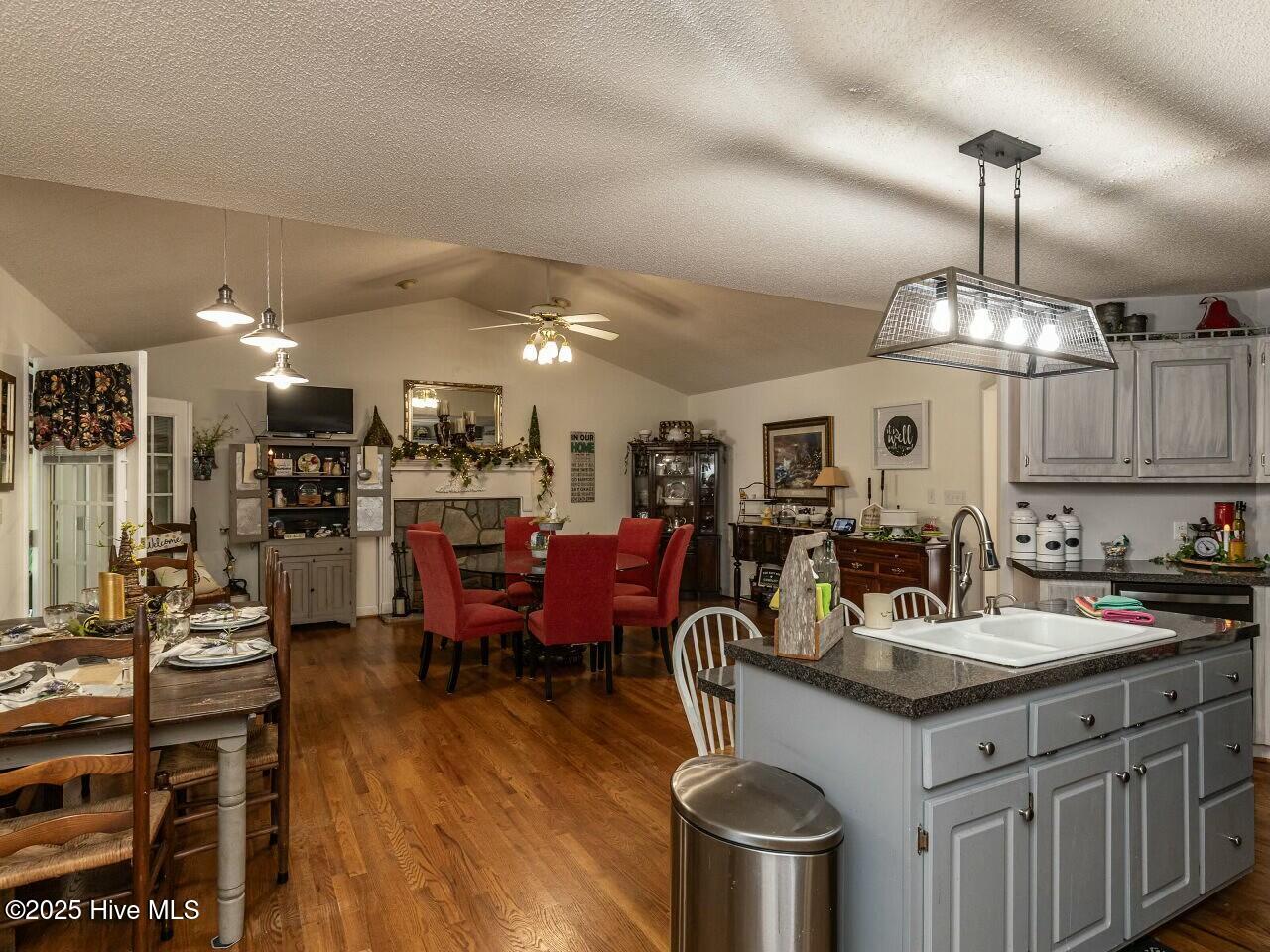 132 Crystal Place Property Photo 22