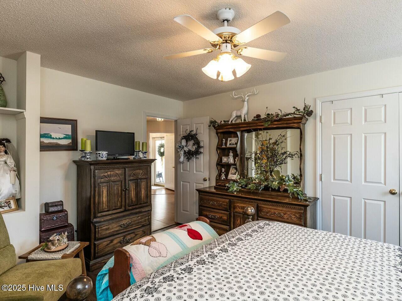 132 Crystal Place Property Photo 31