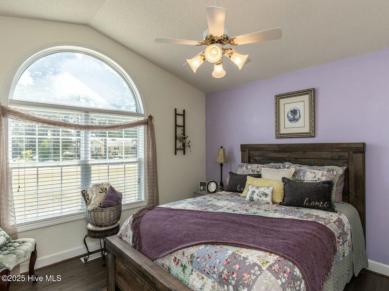 132 Crystal Place Property Photo 33