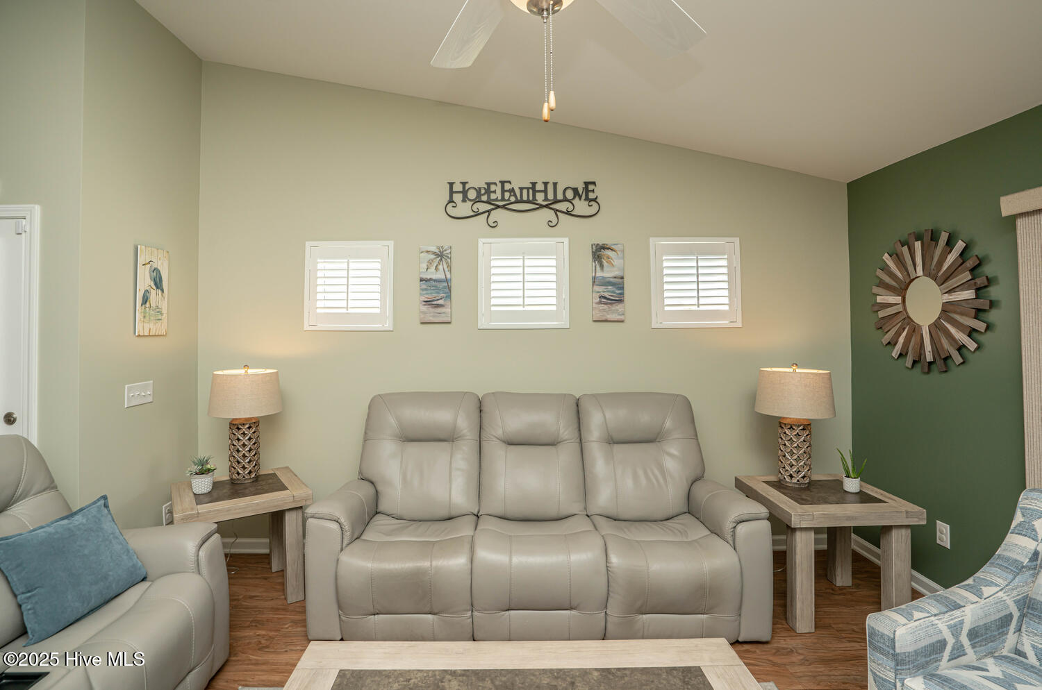 1055 Chadsey Lake Drive Property Photo 12