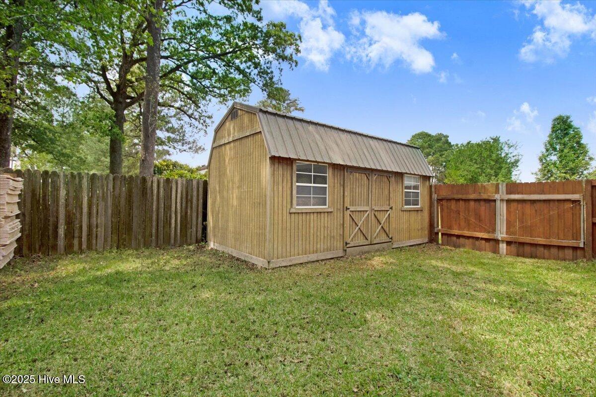 1975 Oakwood Drive Property Photo 31