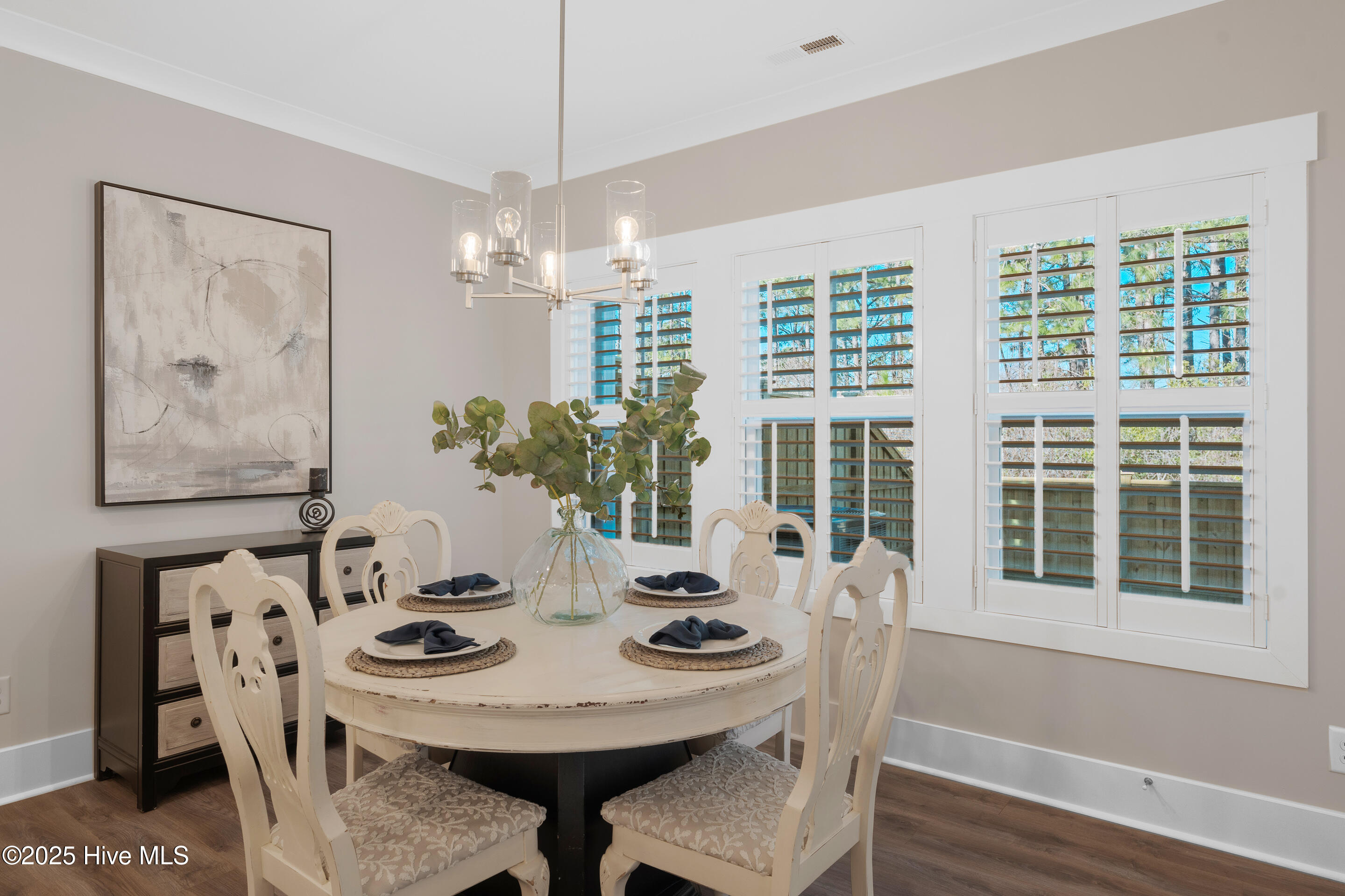 7449 Springwater Drive Property Photo 10