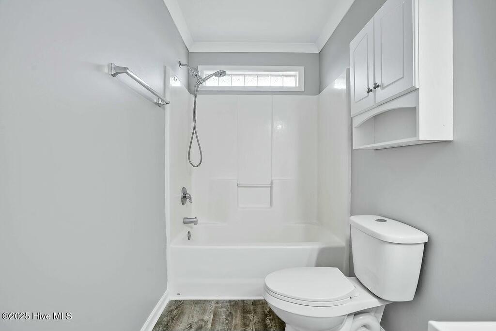 112 Palm Breeze Drive Property Photo 16