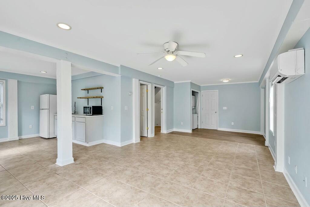112 Palm Breeze Drive Property Photo 23