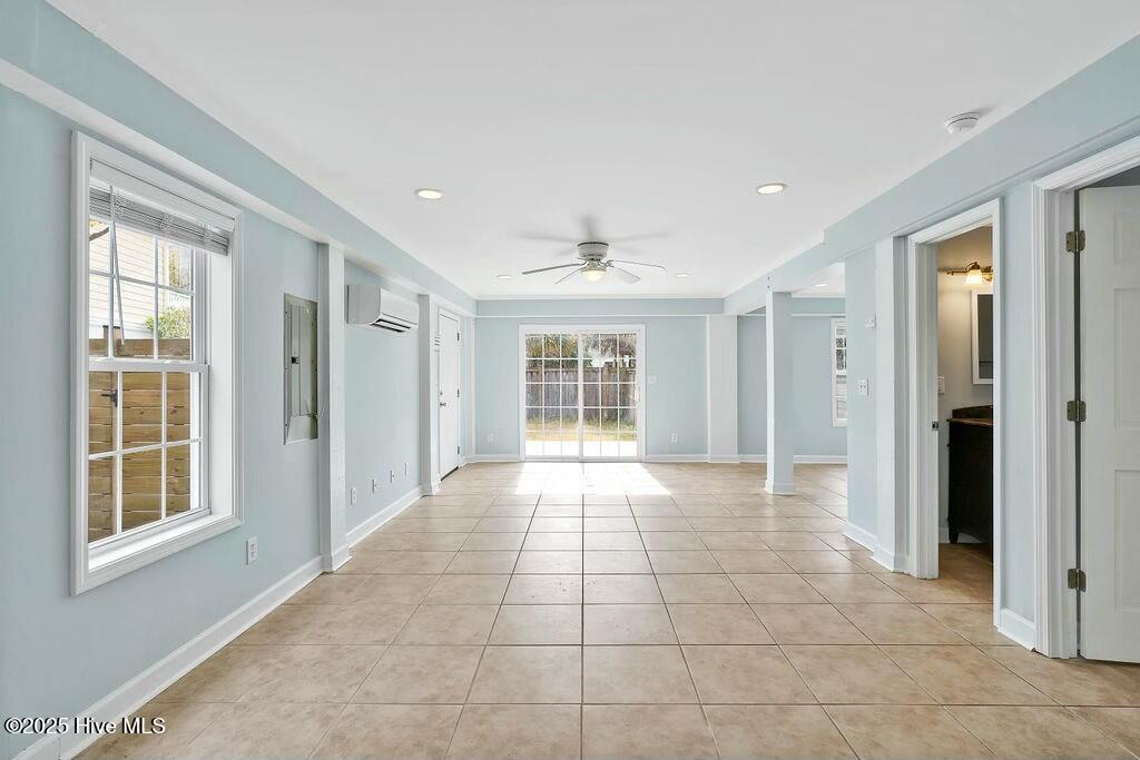 112 Palm Breeze Drive Property Photo 26