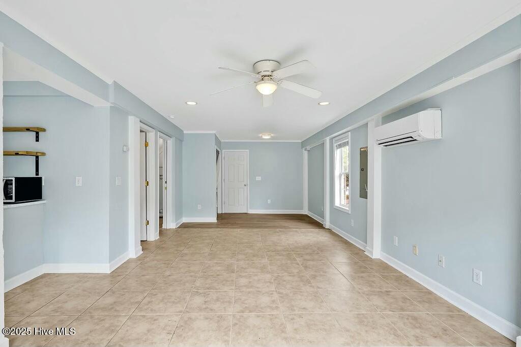 112 Palm Breeze Drive Property Photo 27