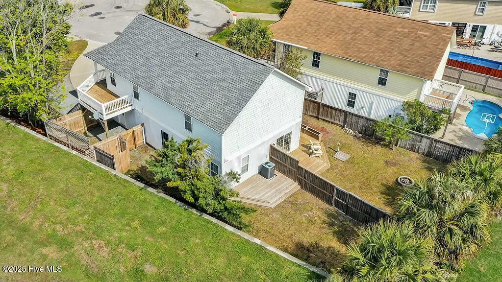 112 Palm Breeze Drive Property Photo 30