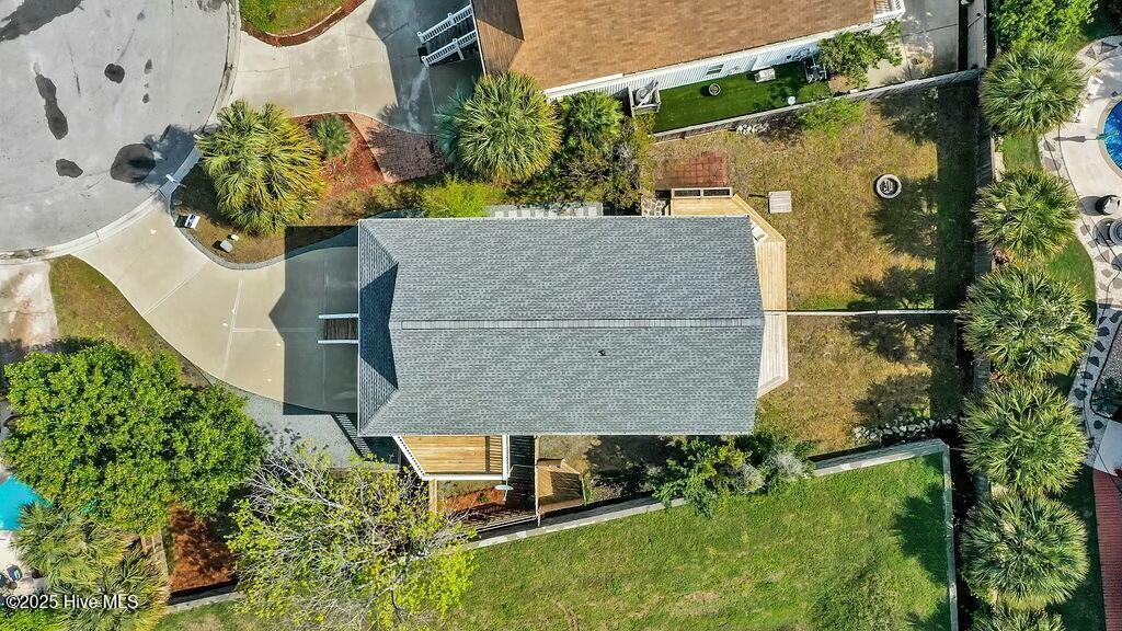 112 Palm Breeze Drive Property Photo 31