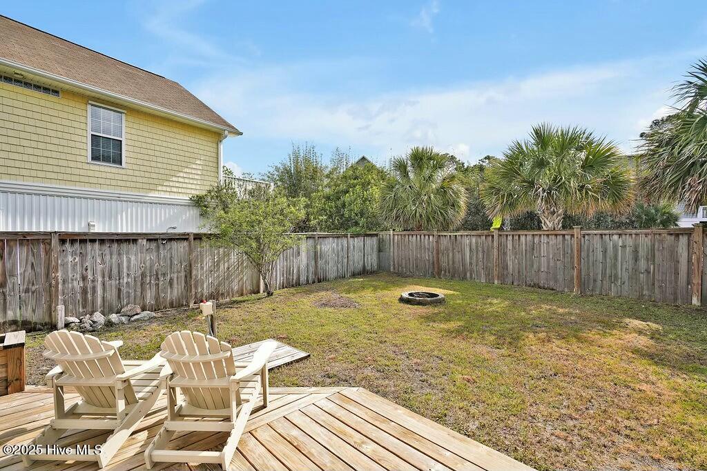 112 Palm Breeze Drive Property Photo 34