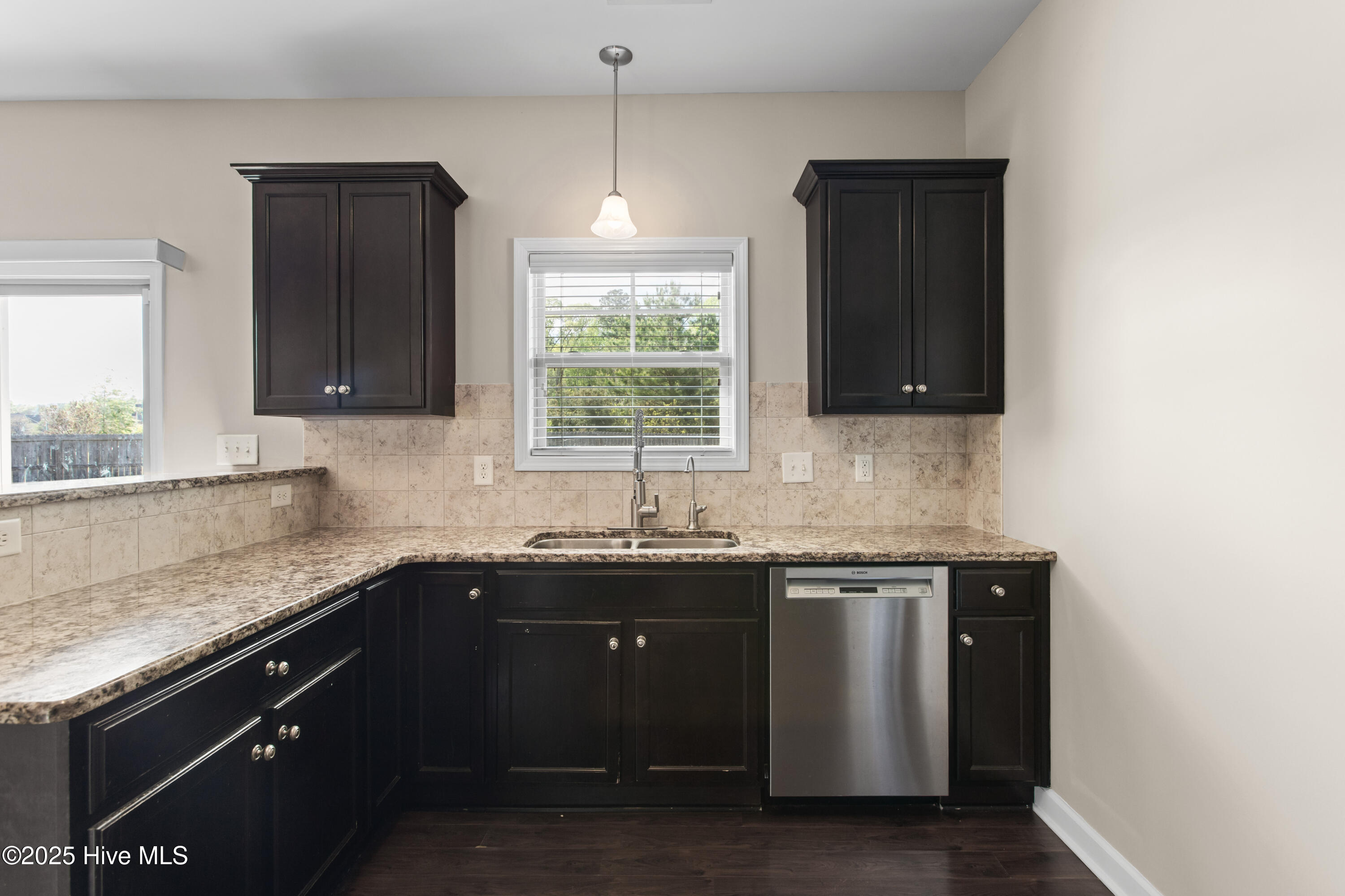 101 Lincolnton Court Property Photo 11