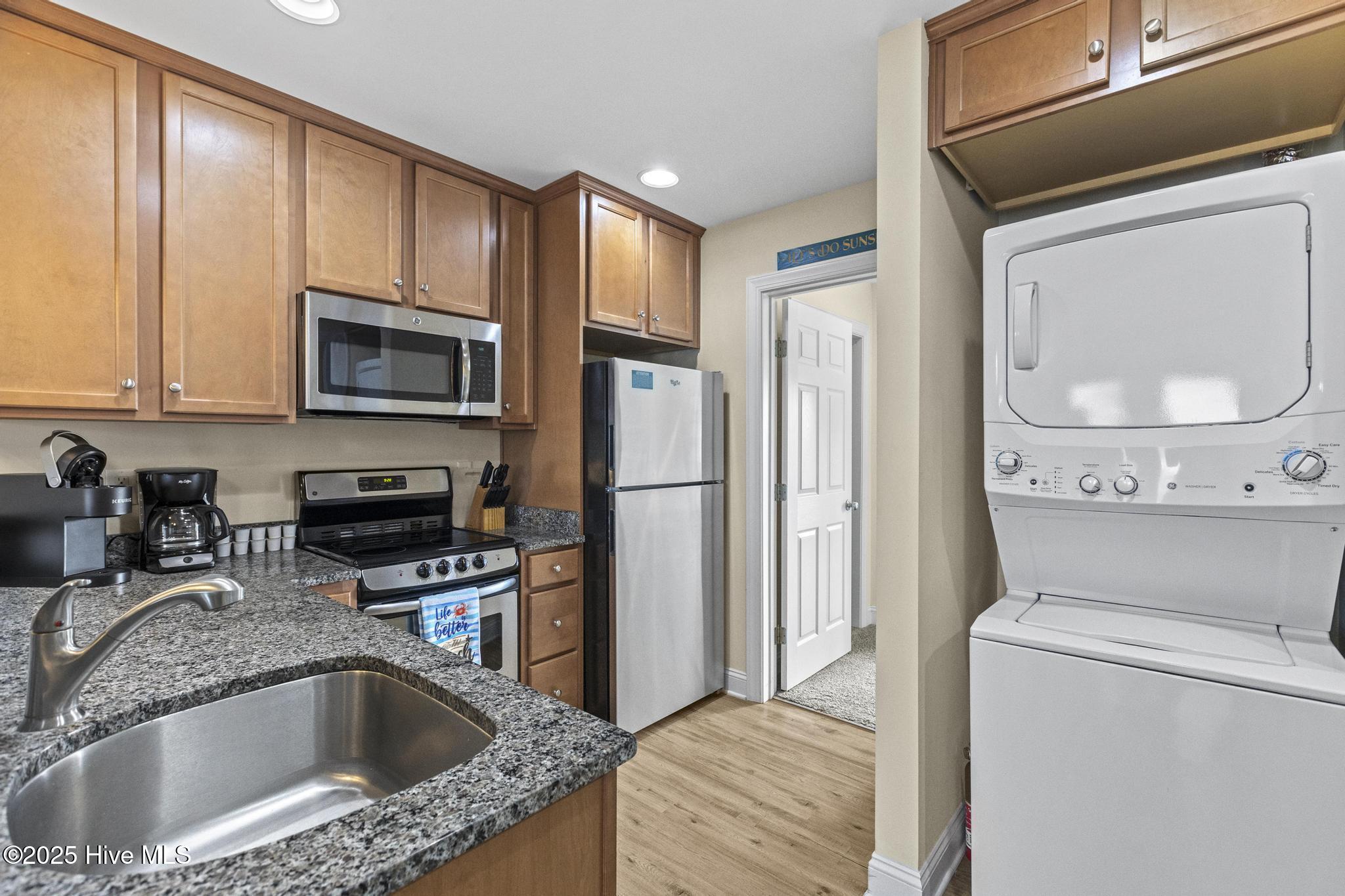 886 New River Inlet Road 40 Property Photo 13