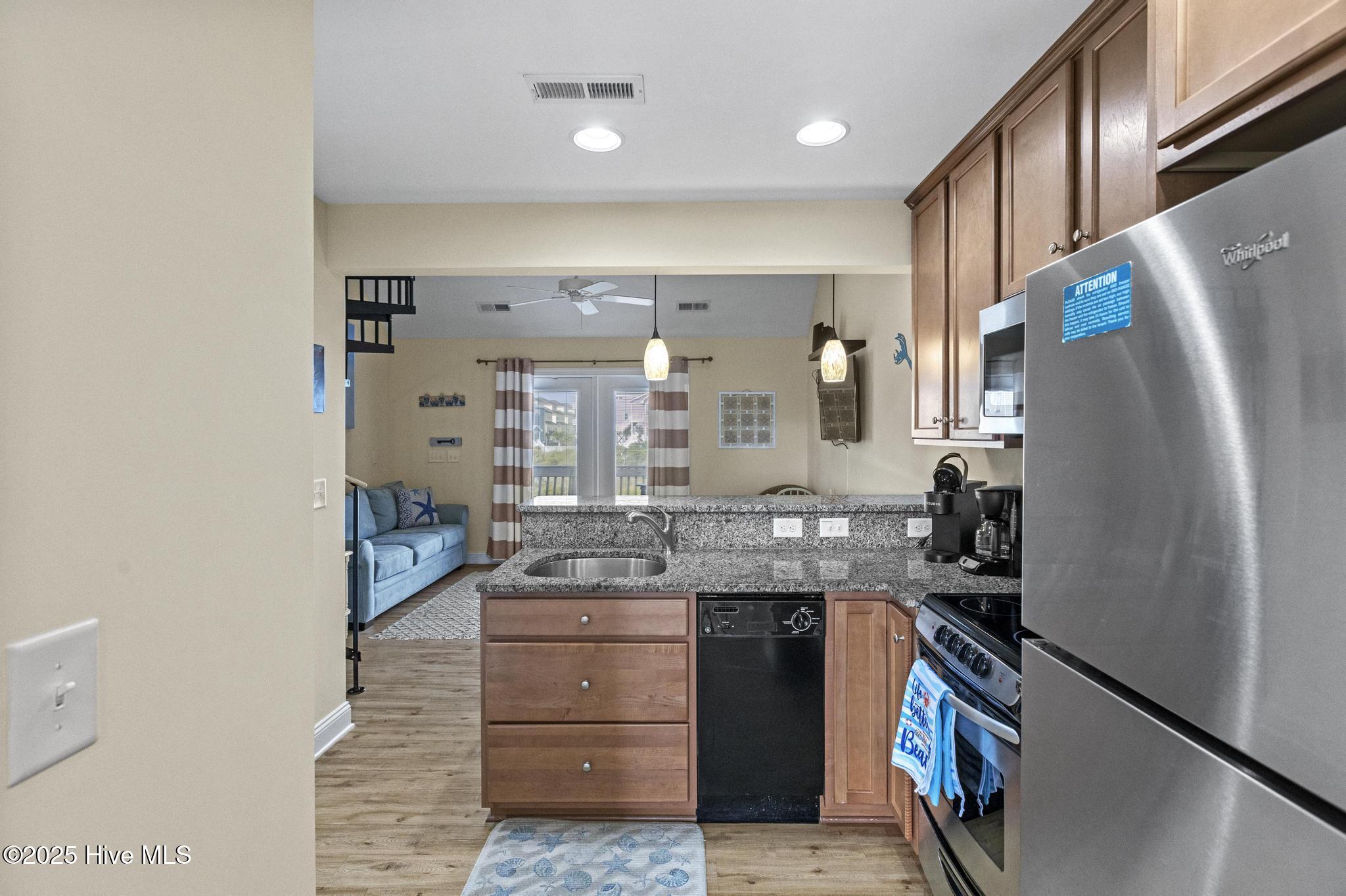 886 New River Inlet Road 40 Property Photo 15