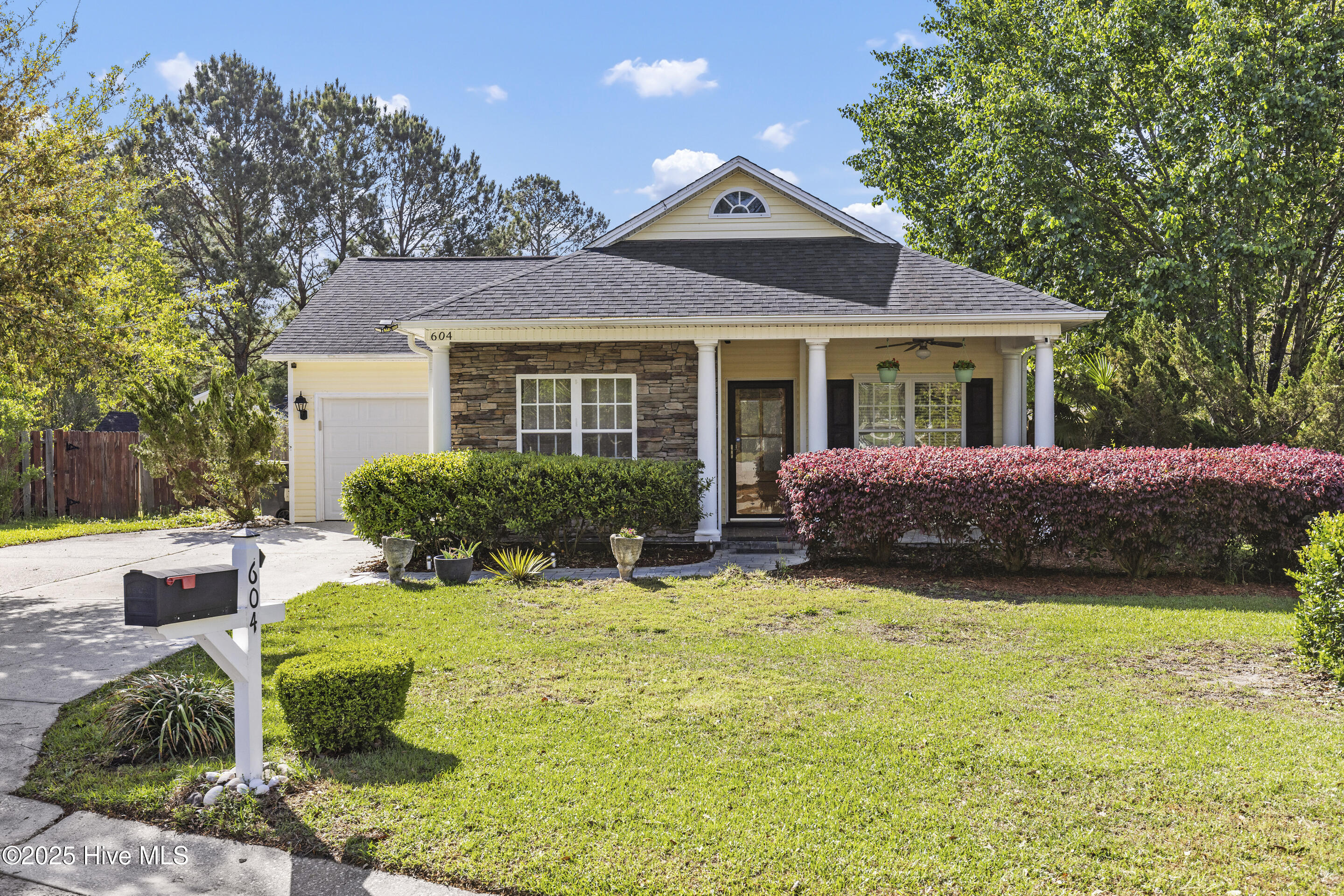 604 Lanvale Hills Circle Property Photo