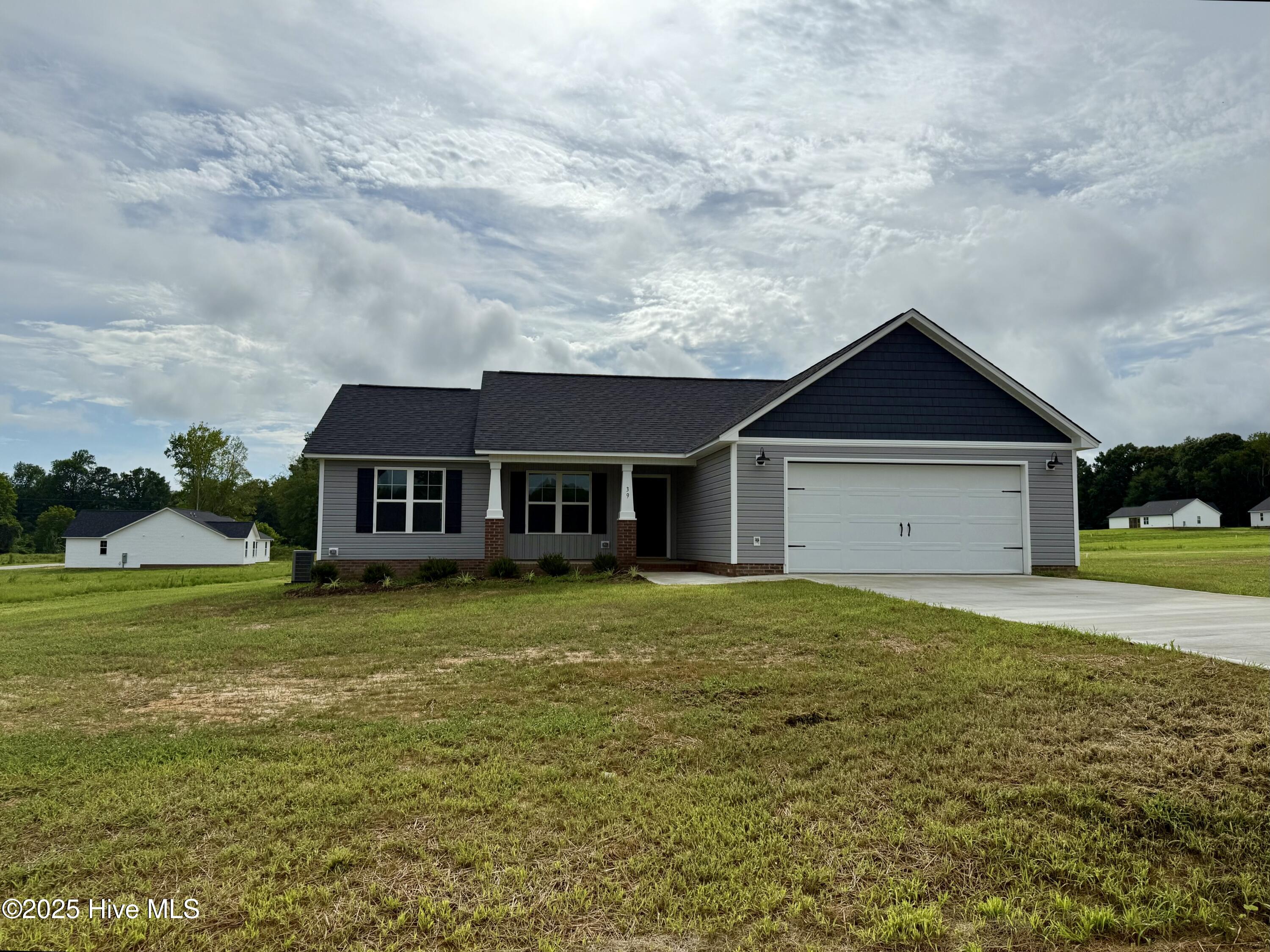 39 N Movado Trail Property Photo 1