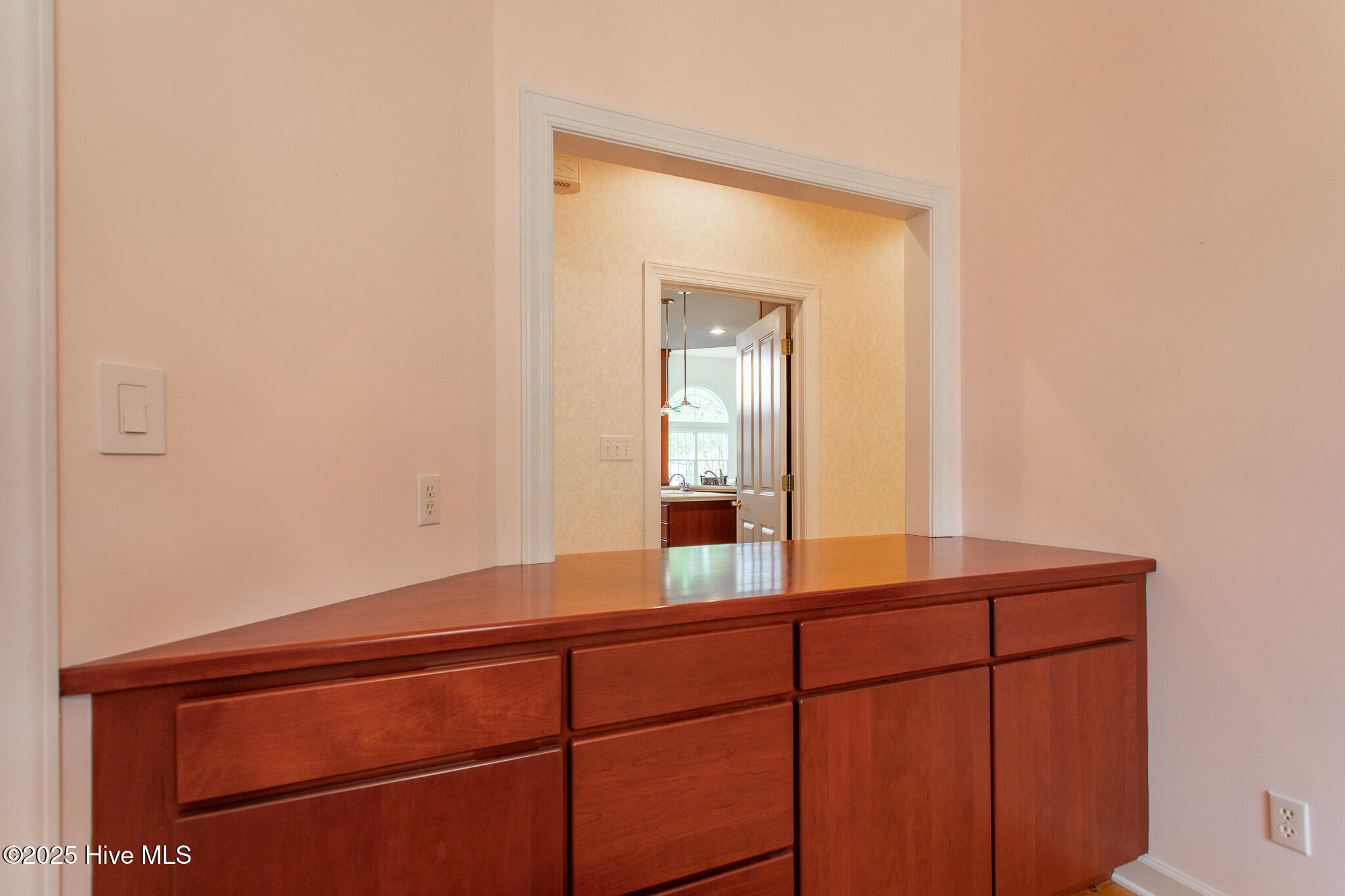 103 Cooper Circle Property Photo 16