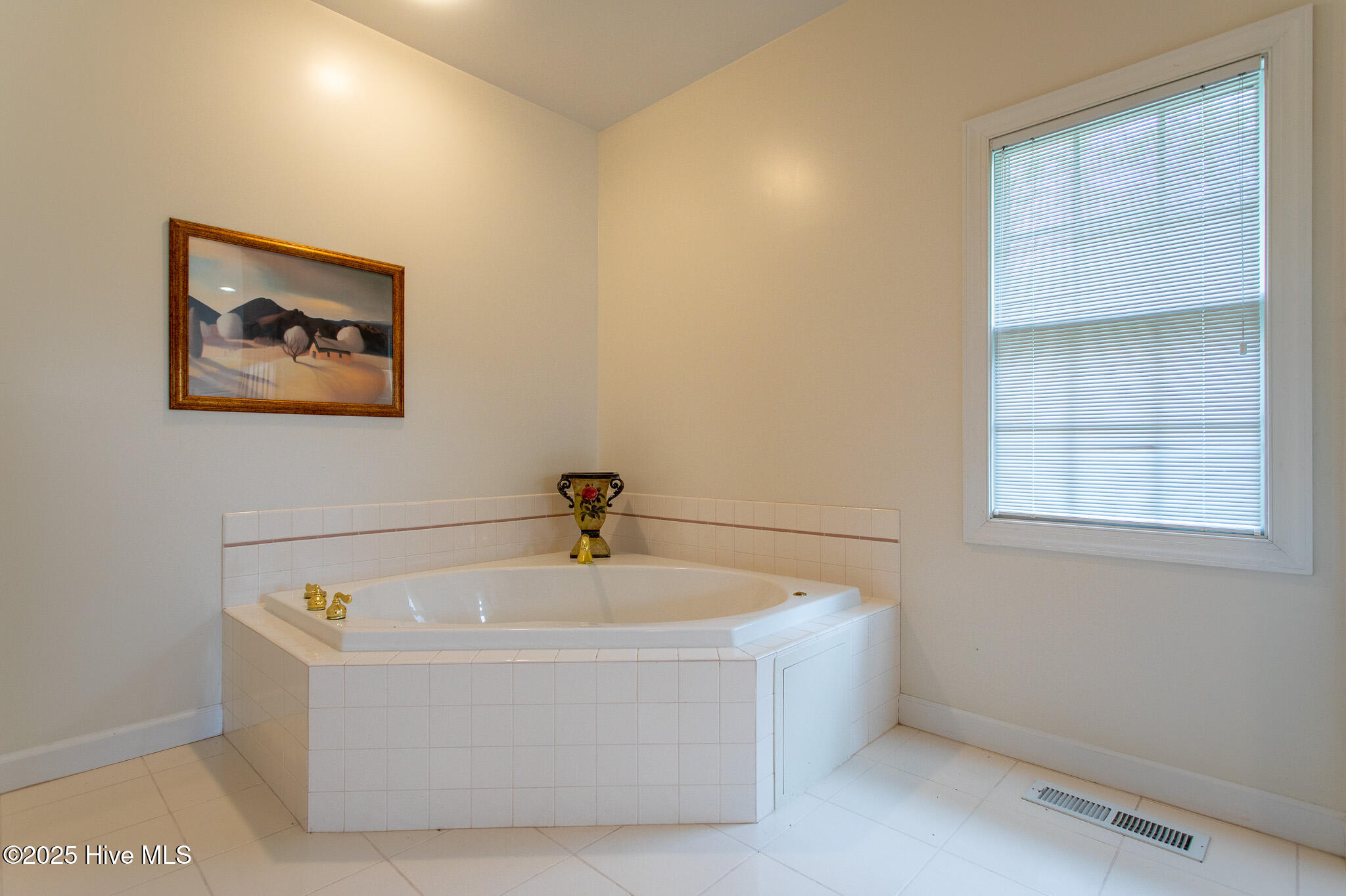 103 Cooper Circle Property Photo 34
