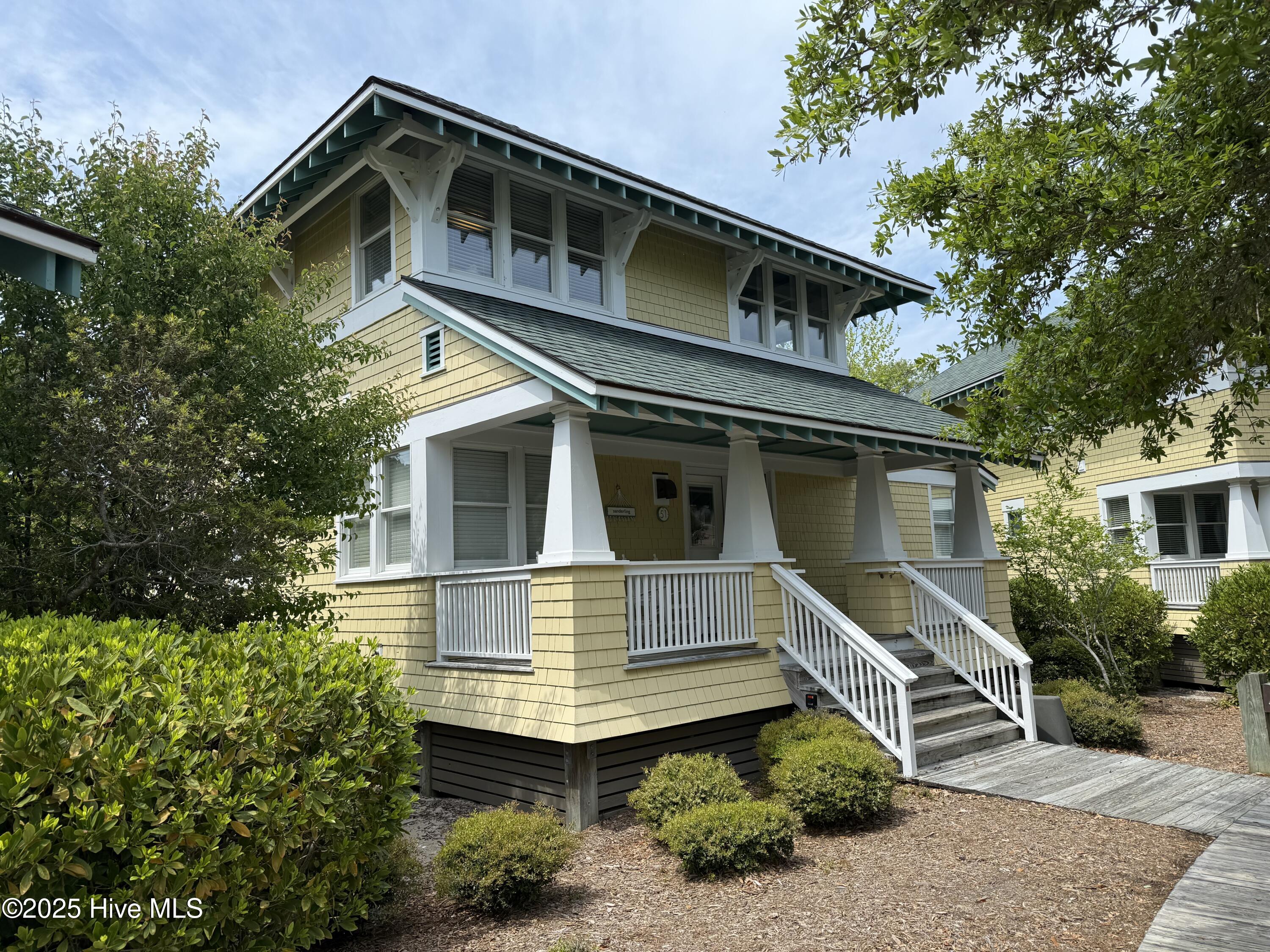Bhi Hammocks Real Estate Listings Main Image