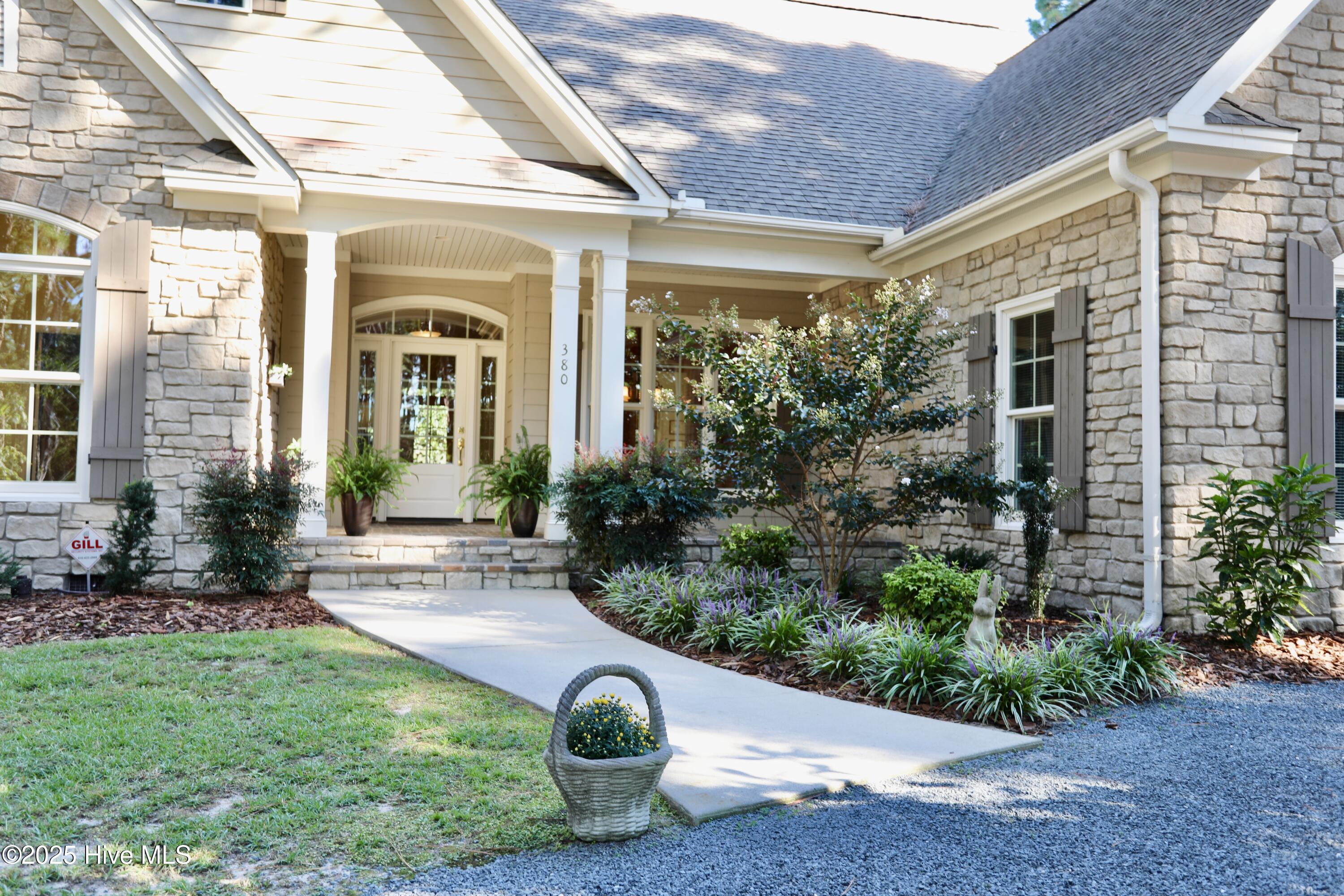 380 Grove Road Property Photo 2