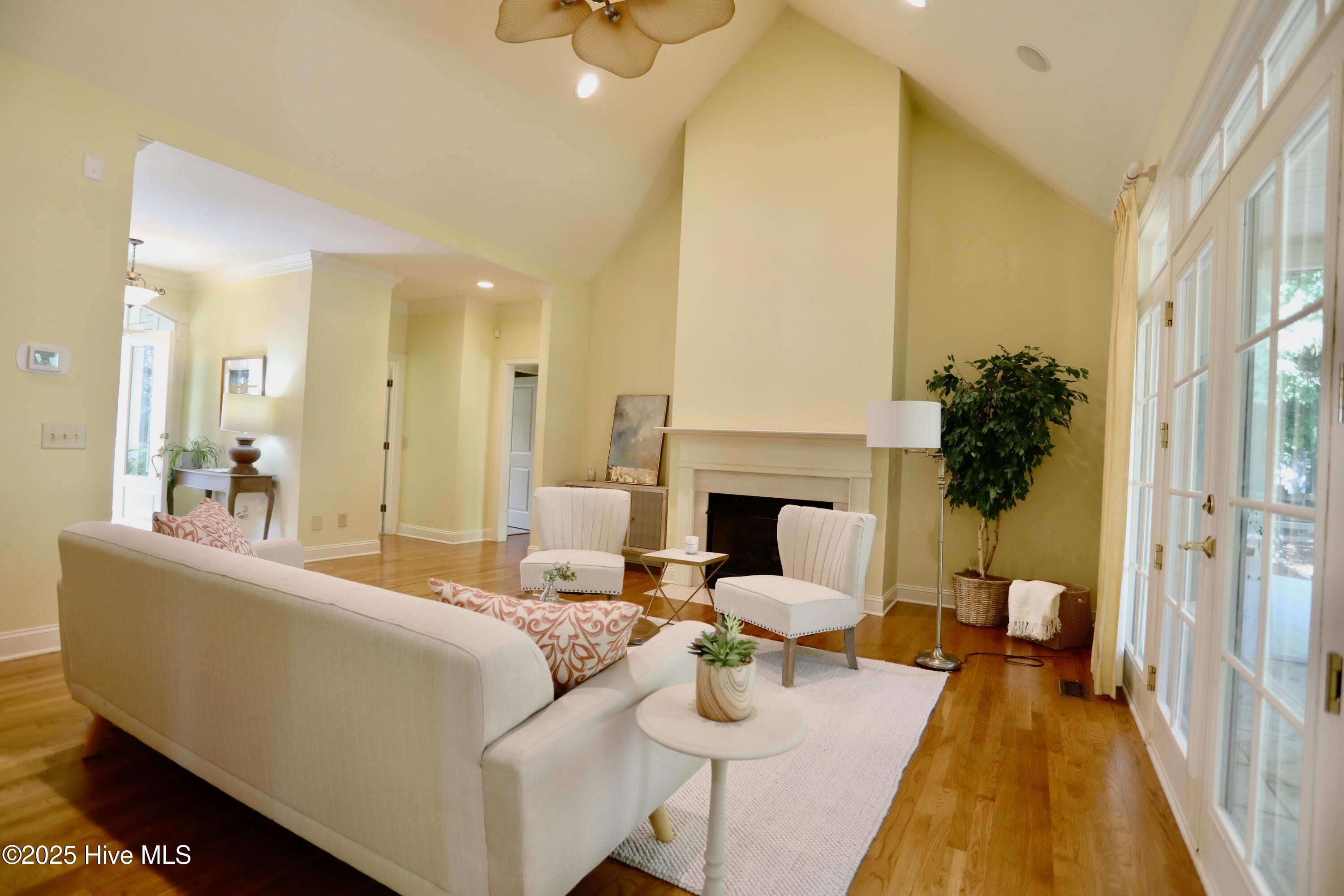 380 Grove Road Property Photo 9