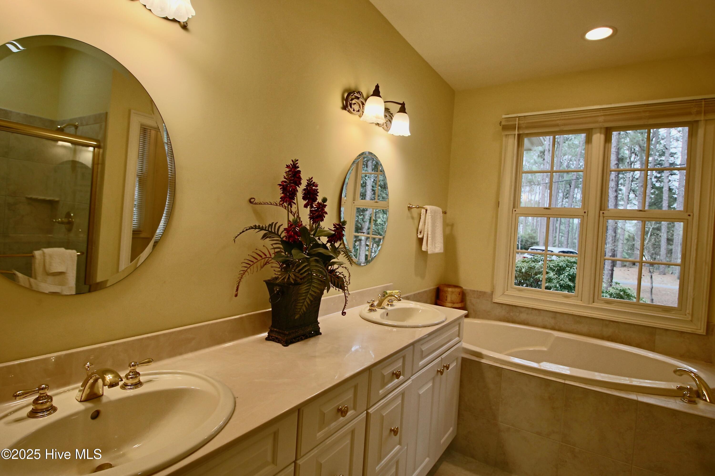 380 Grove Road Property Photo 25