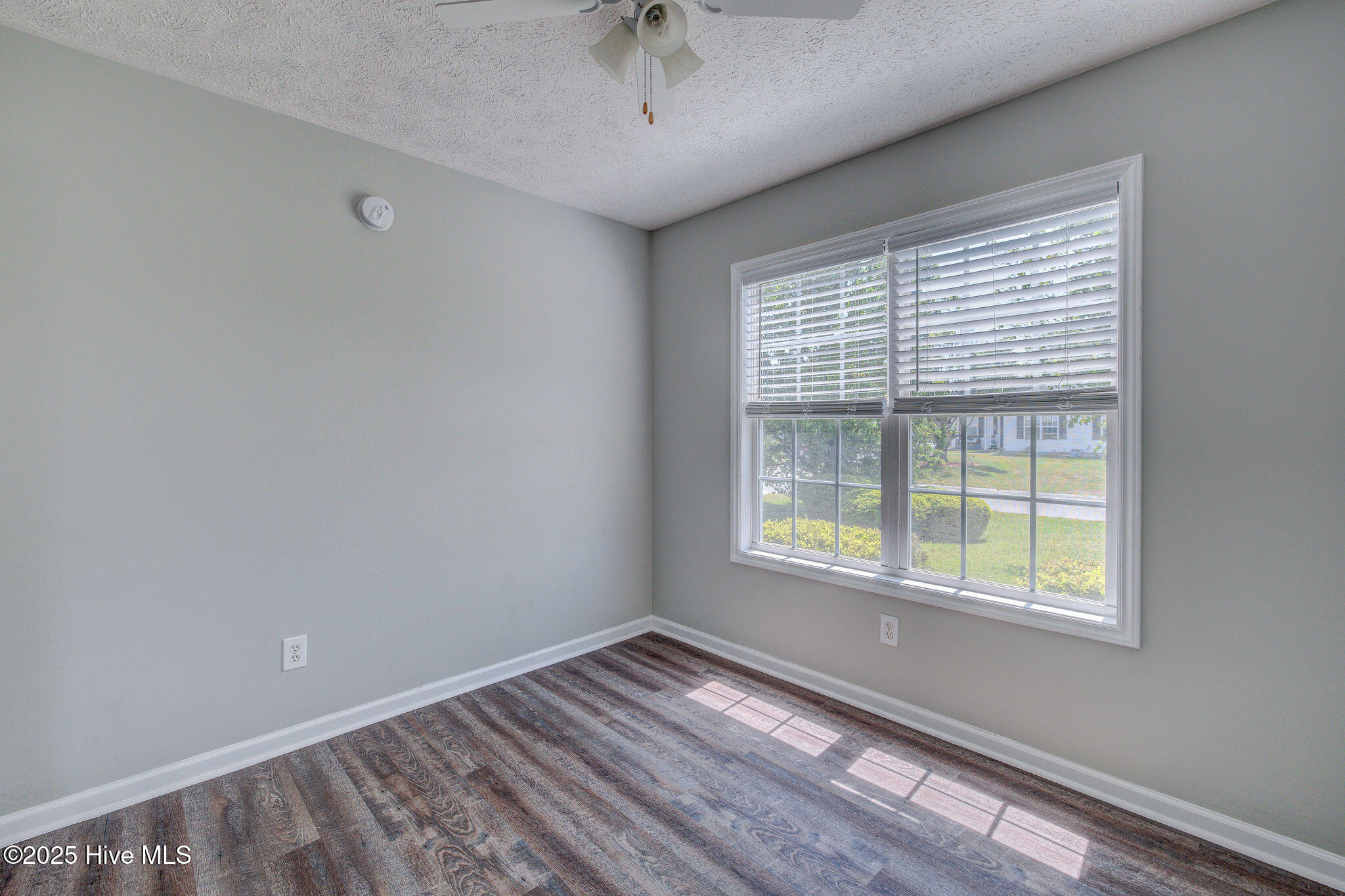 2715 Ashby Drive Property Photo 20
