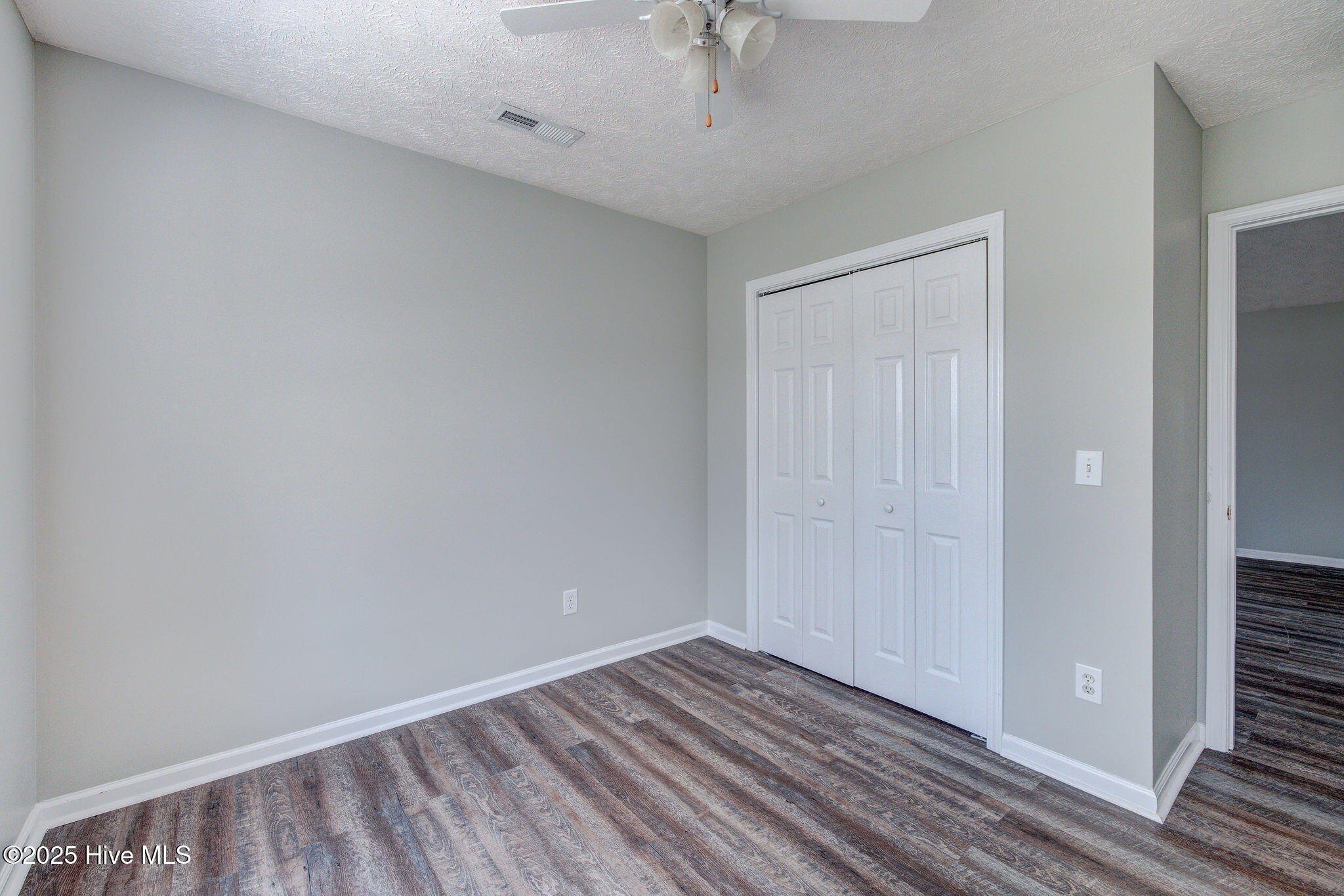 2715 Ashby Drive Property Photo 21