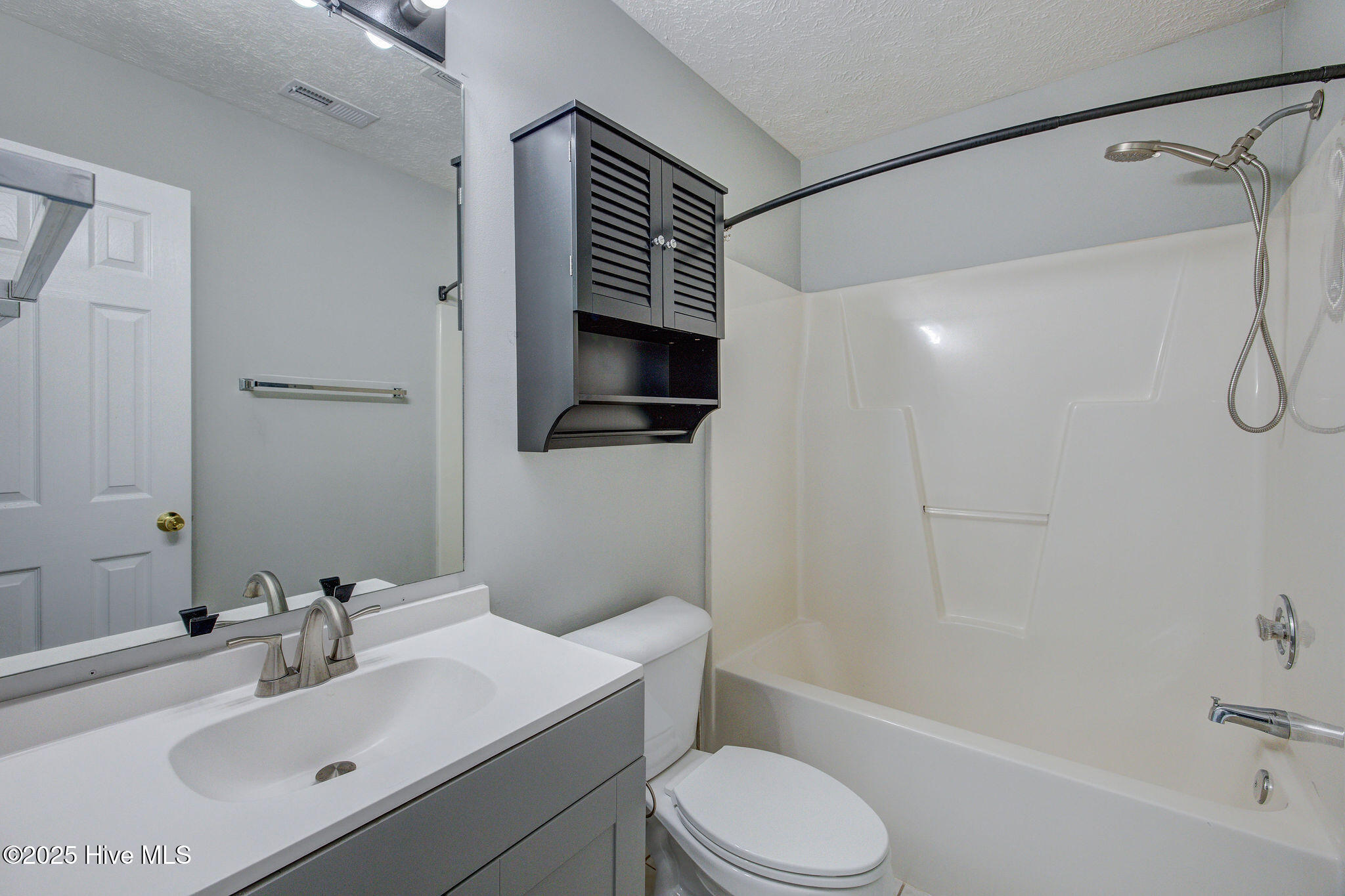 2715 Ashby Drive Property Photo 22