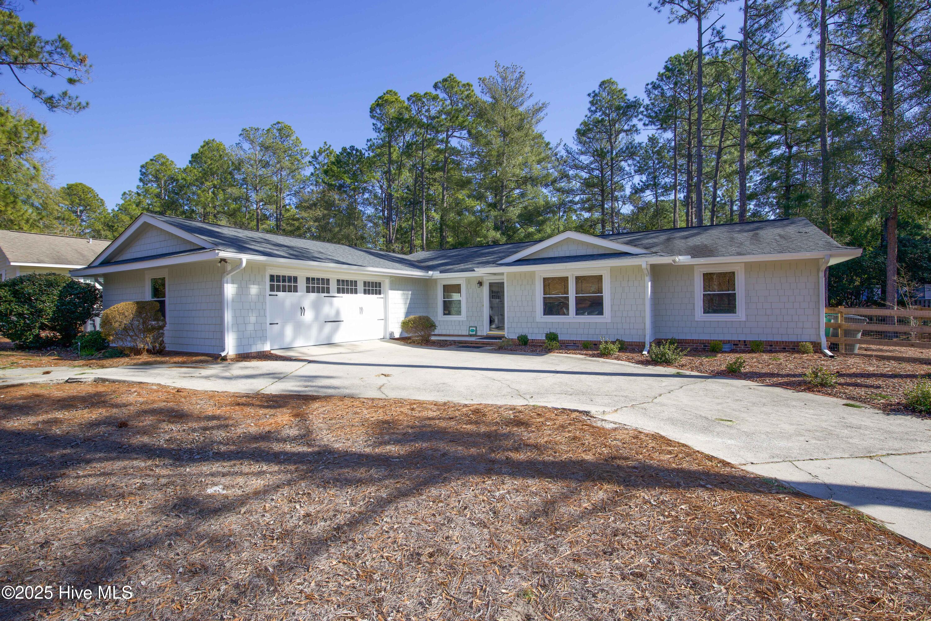 40 Tamarisk Lane Property Photo