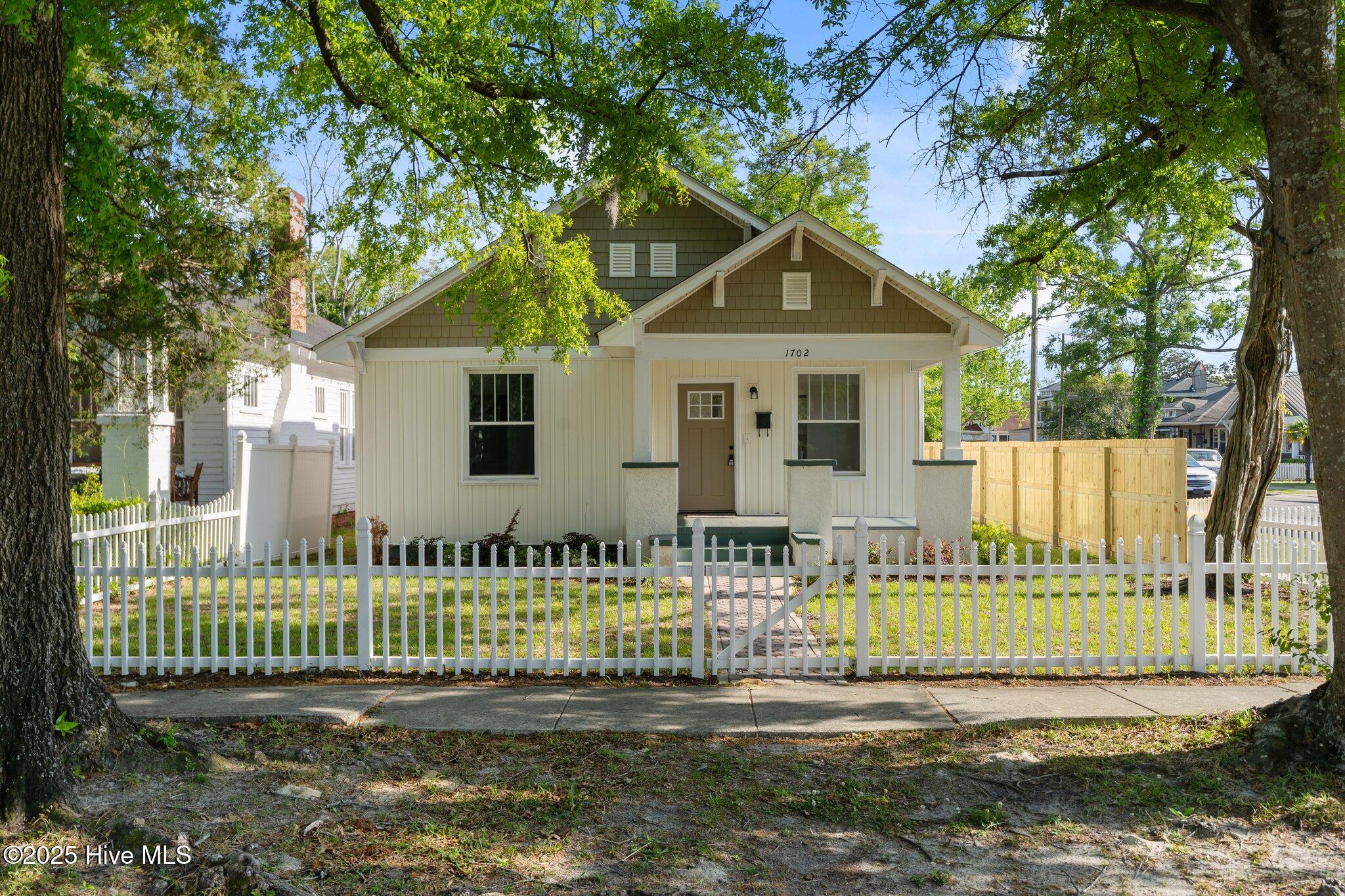 1702 Orange Street Property Photo