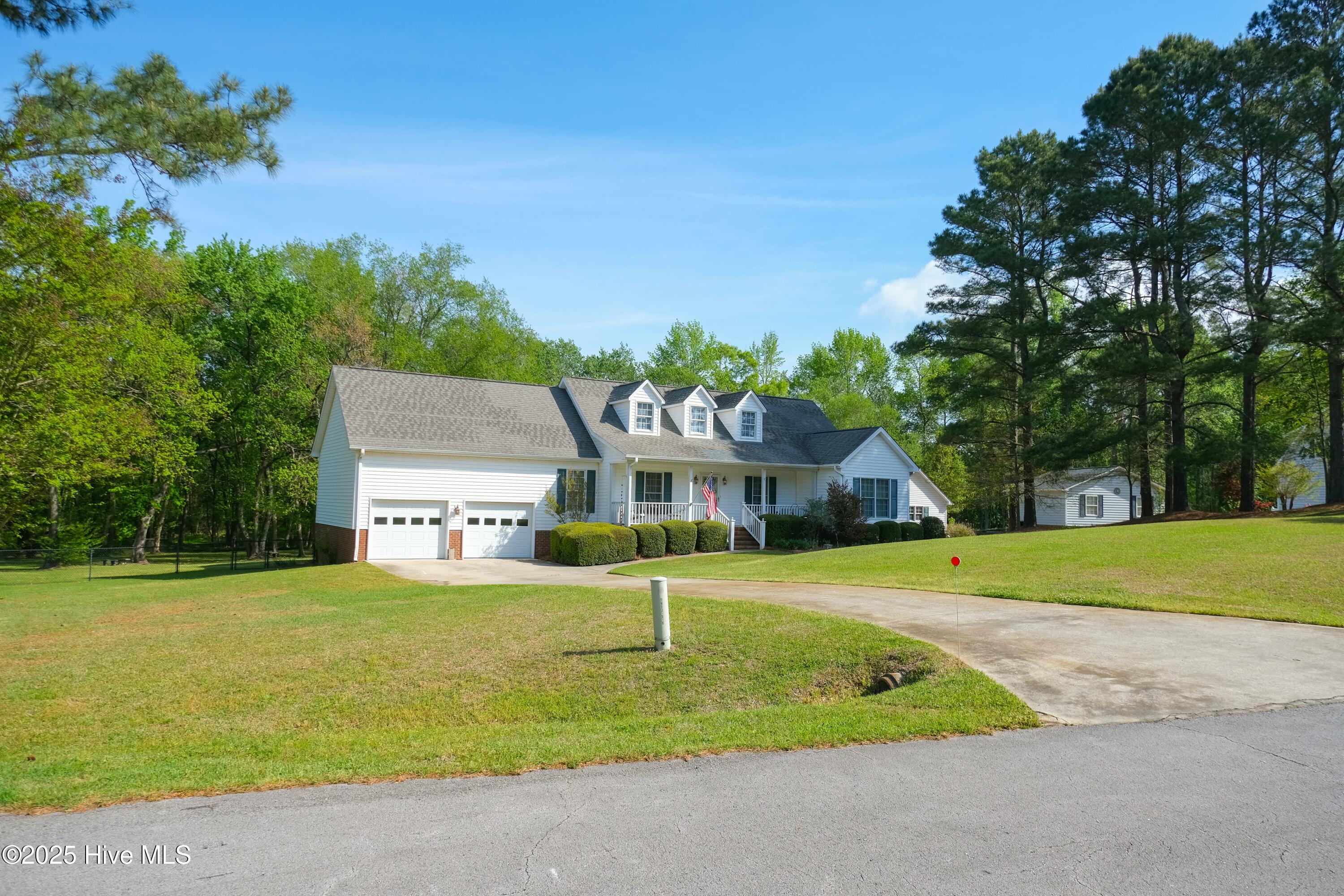 2863 Susan Gray Court Property Photo