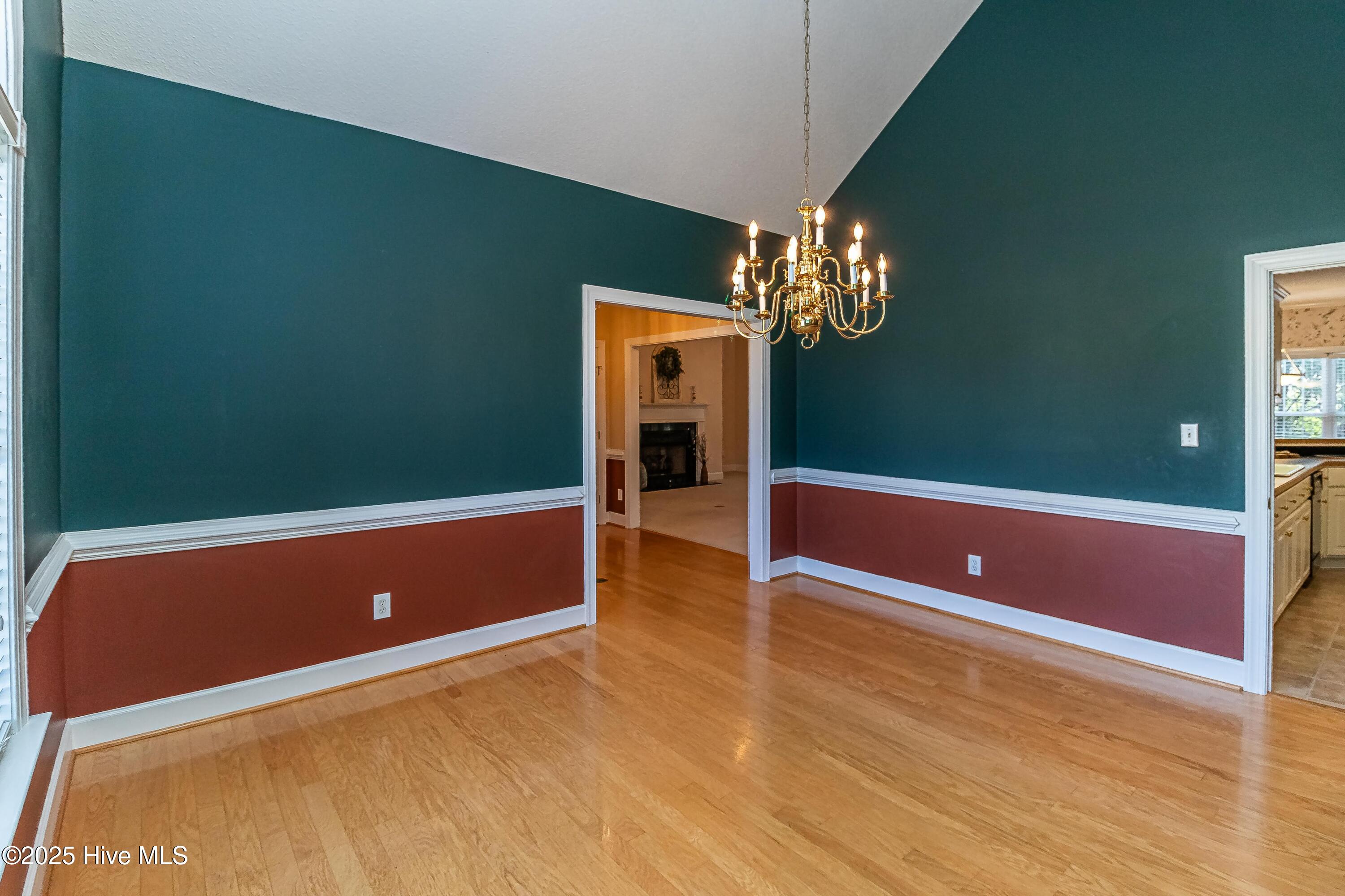 901 Coach House Circle Property Photo 6