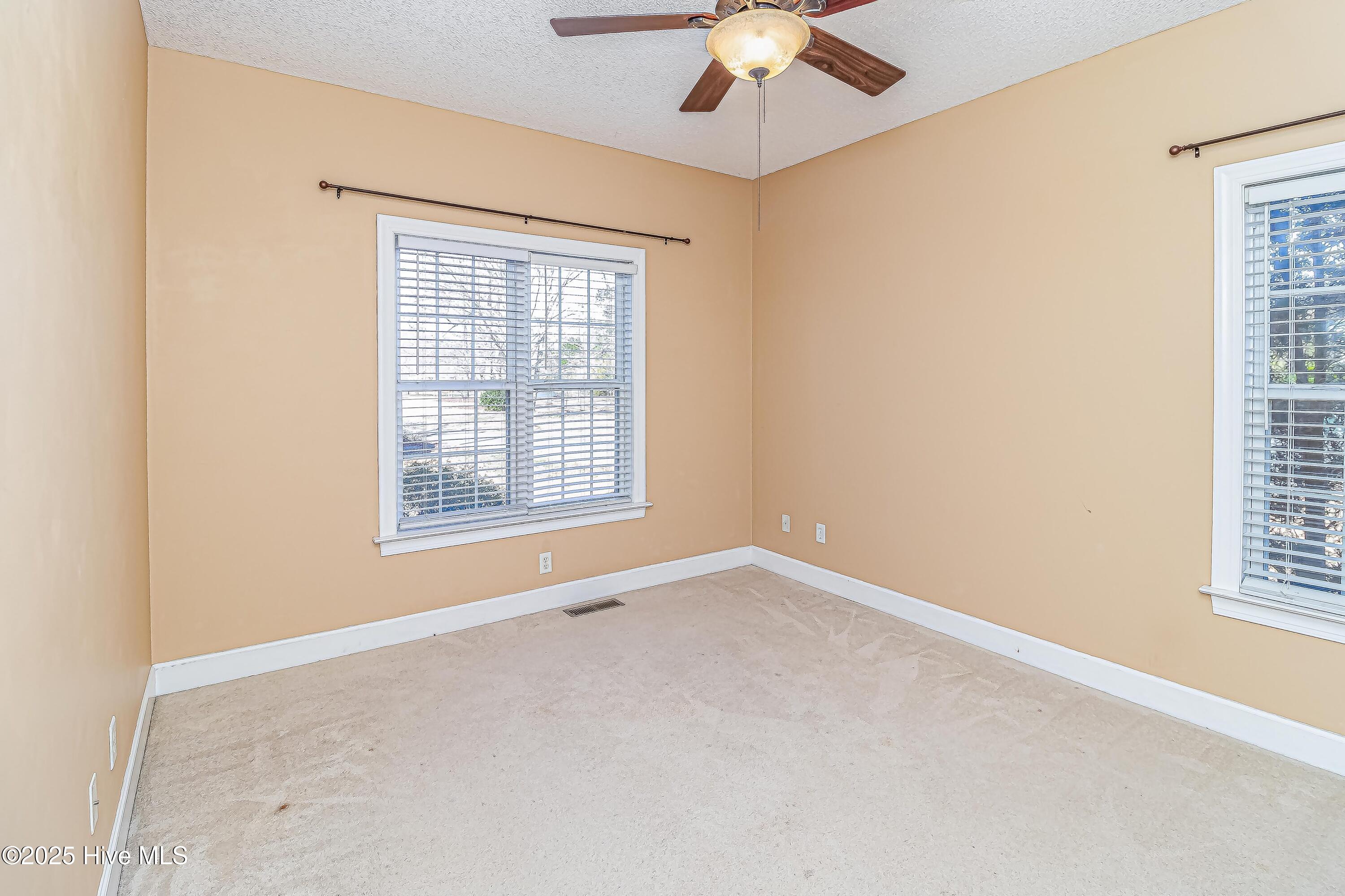 901 Coach House Circle Property Photo 31