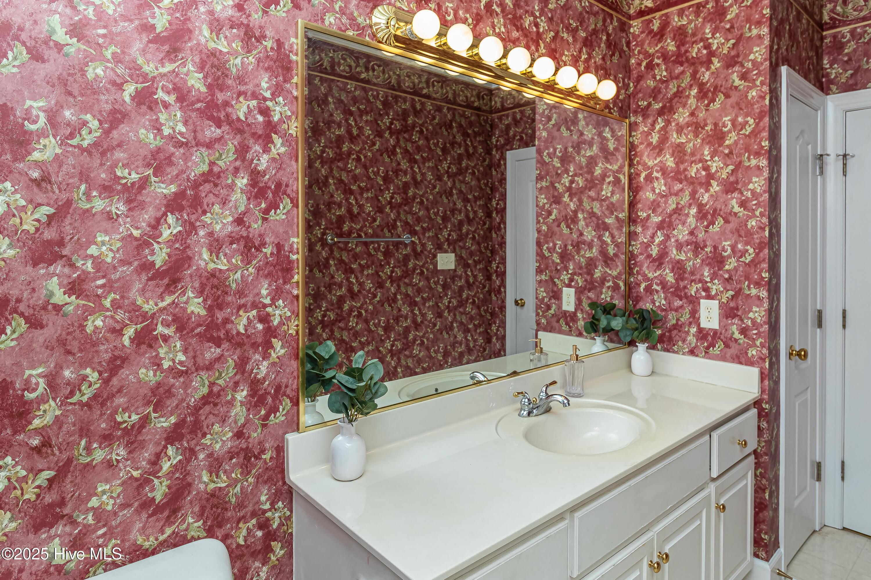 901 Coach House Circle Property Photo 33