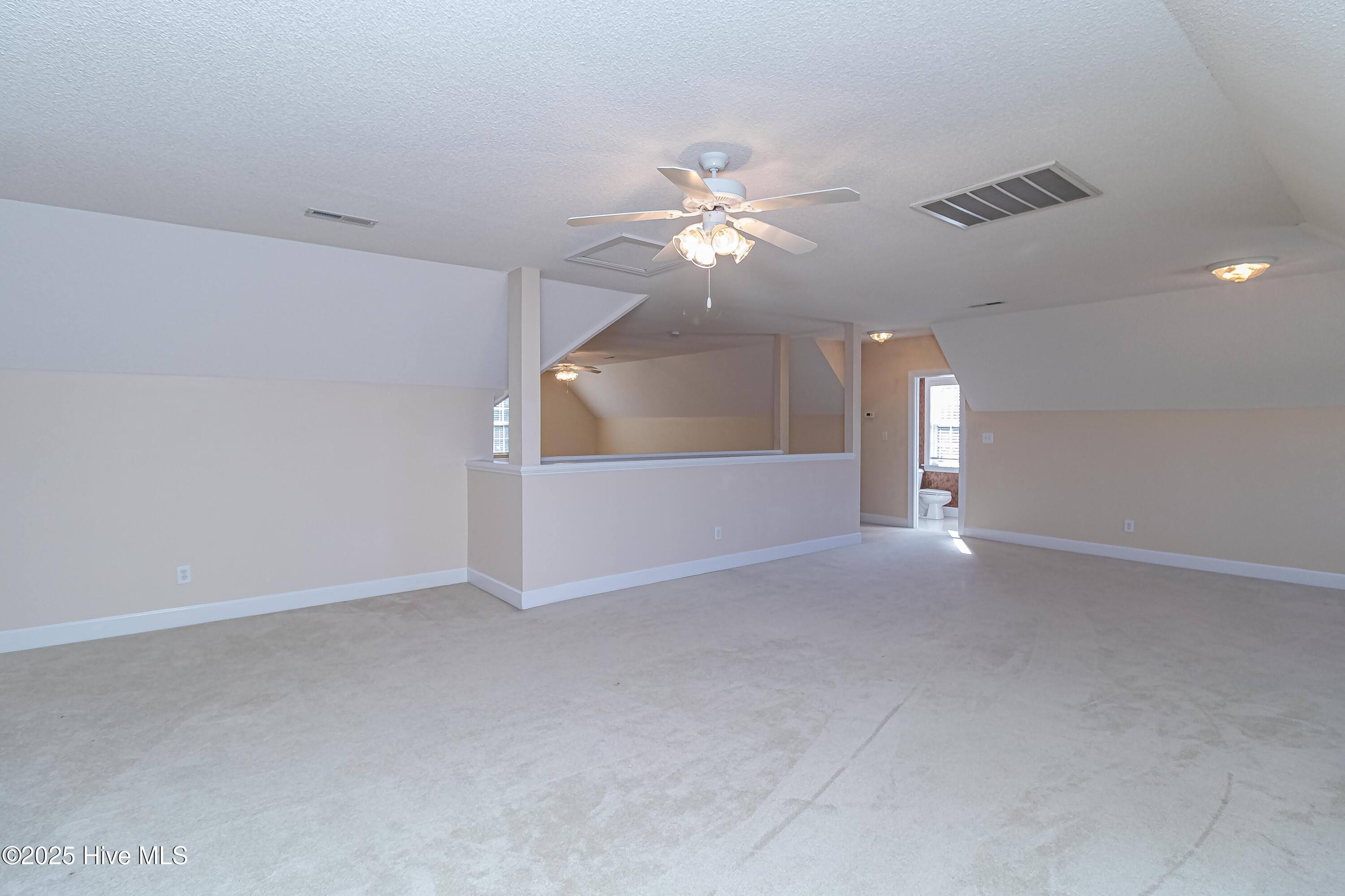 901 Coach House Circle Property Photo 45