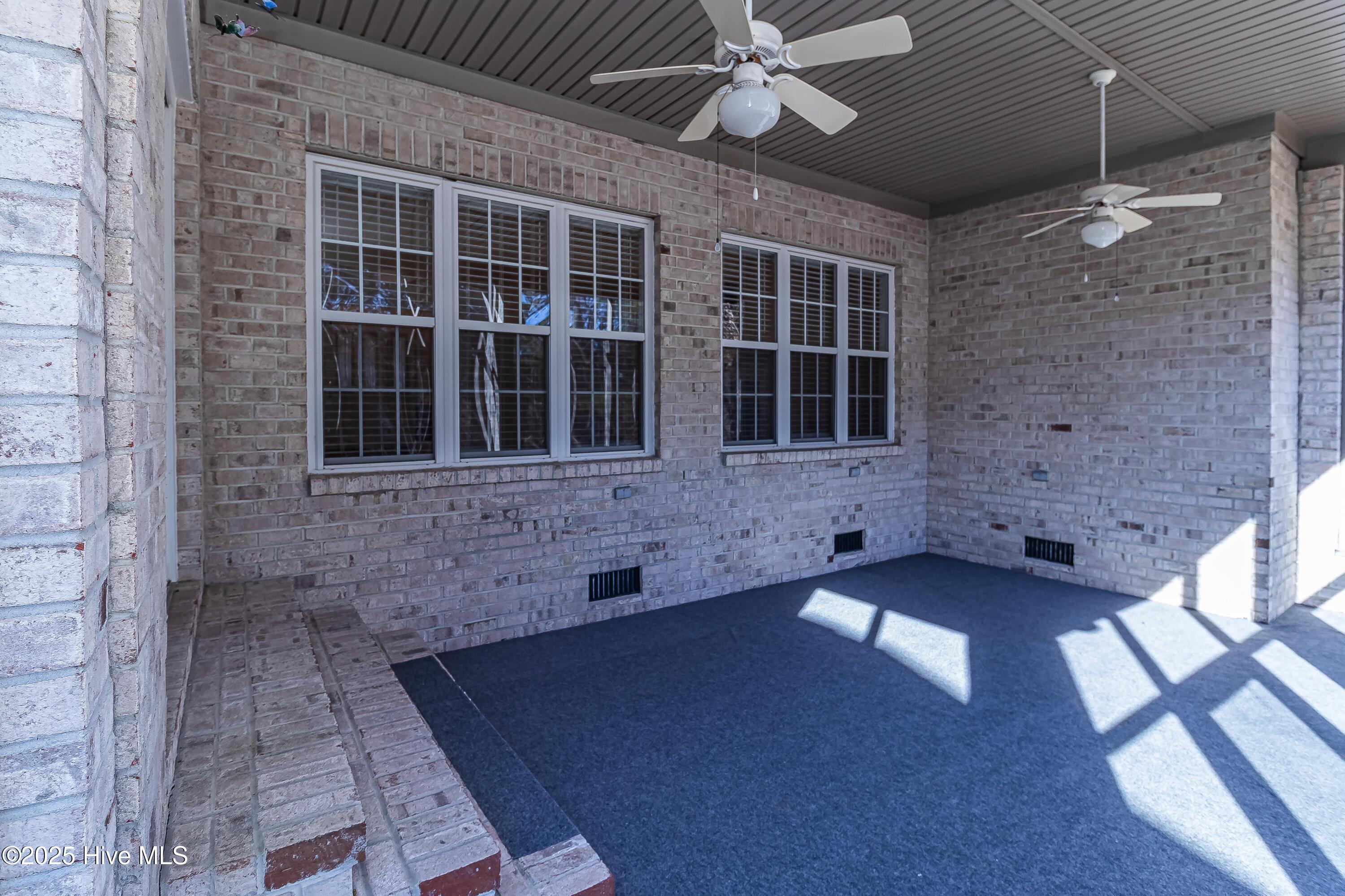 901 Coach House Circle Property Photo 48