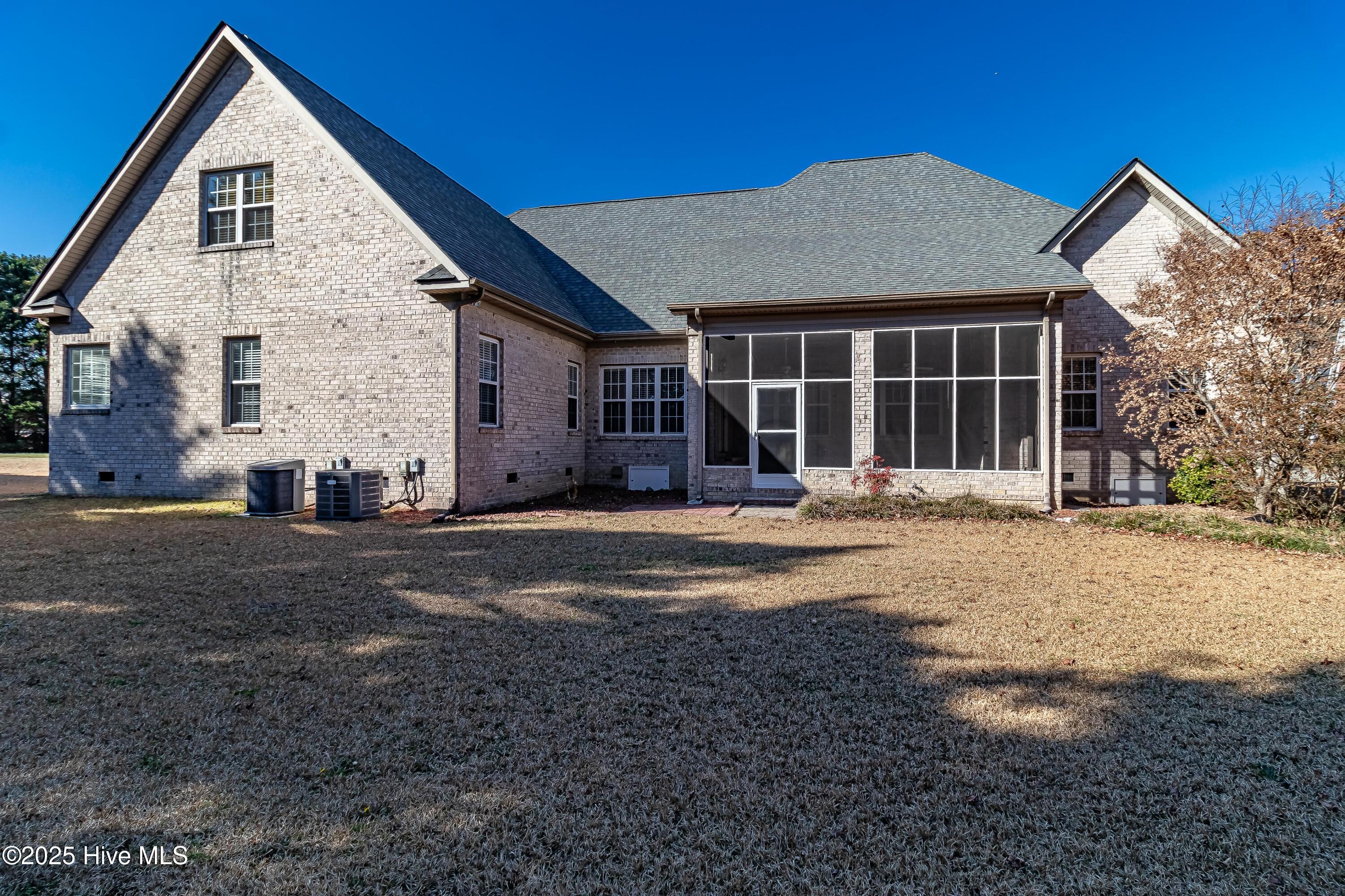 901 Coach House Circle Property Photo 50