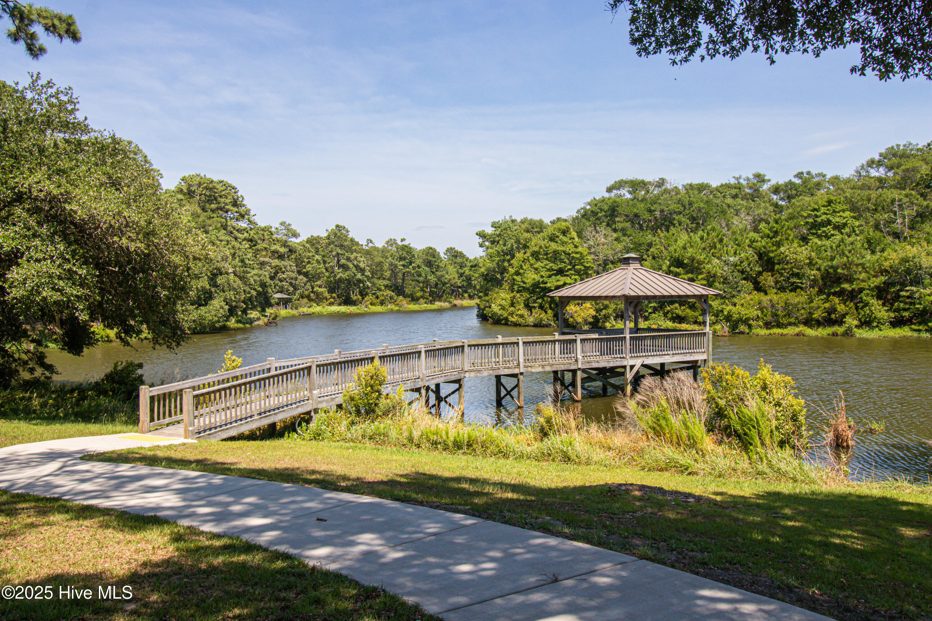 1911 Redfish Run Property Photo 28