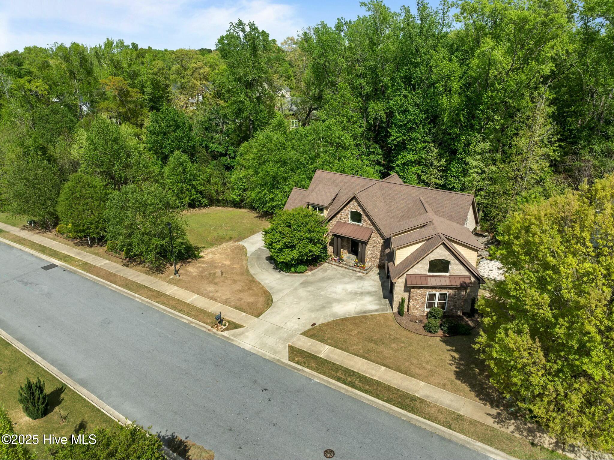 313 Golf View Drive Property Photo
